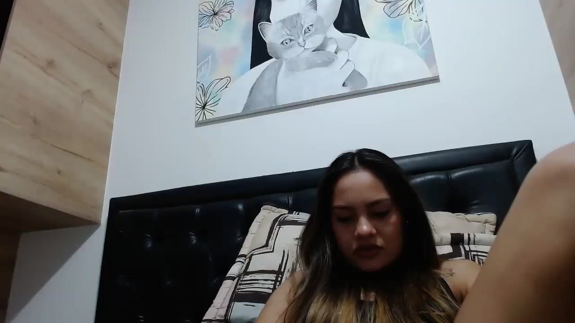 Gallery image thumbnail from nicollemiler's myfreecams stream on, 02/15/2024, 06:04 image 12 of 20