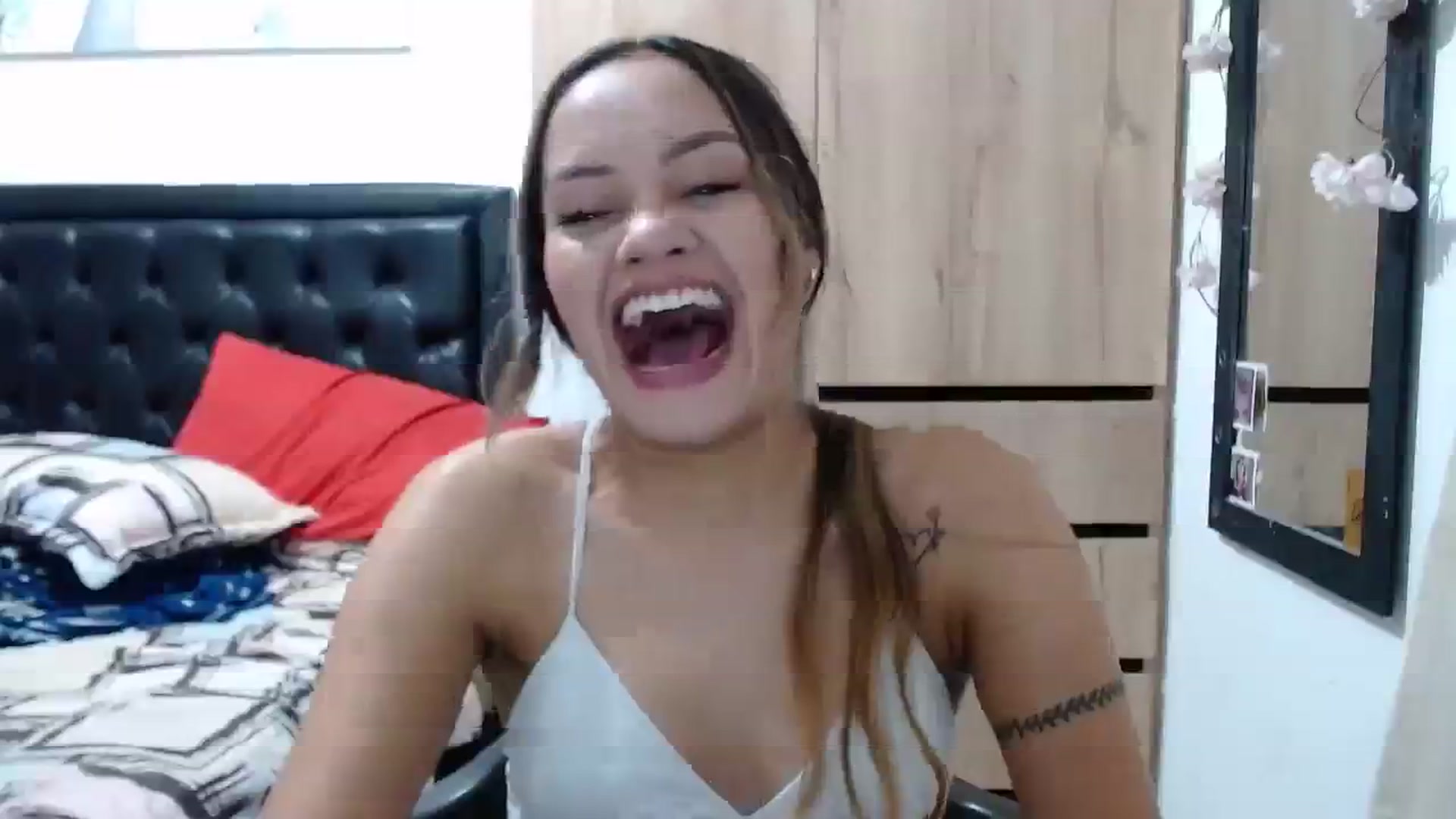 Gallery image thumbnail from nicollemiler's myfreecams stream on, 02/22/2024, 04:57 image 5 of 20
