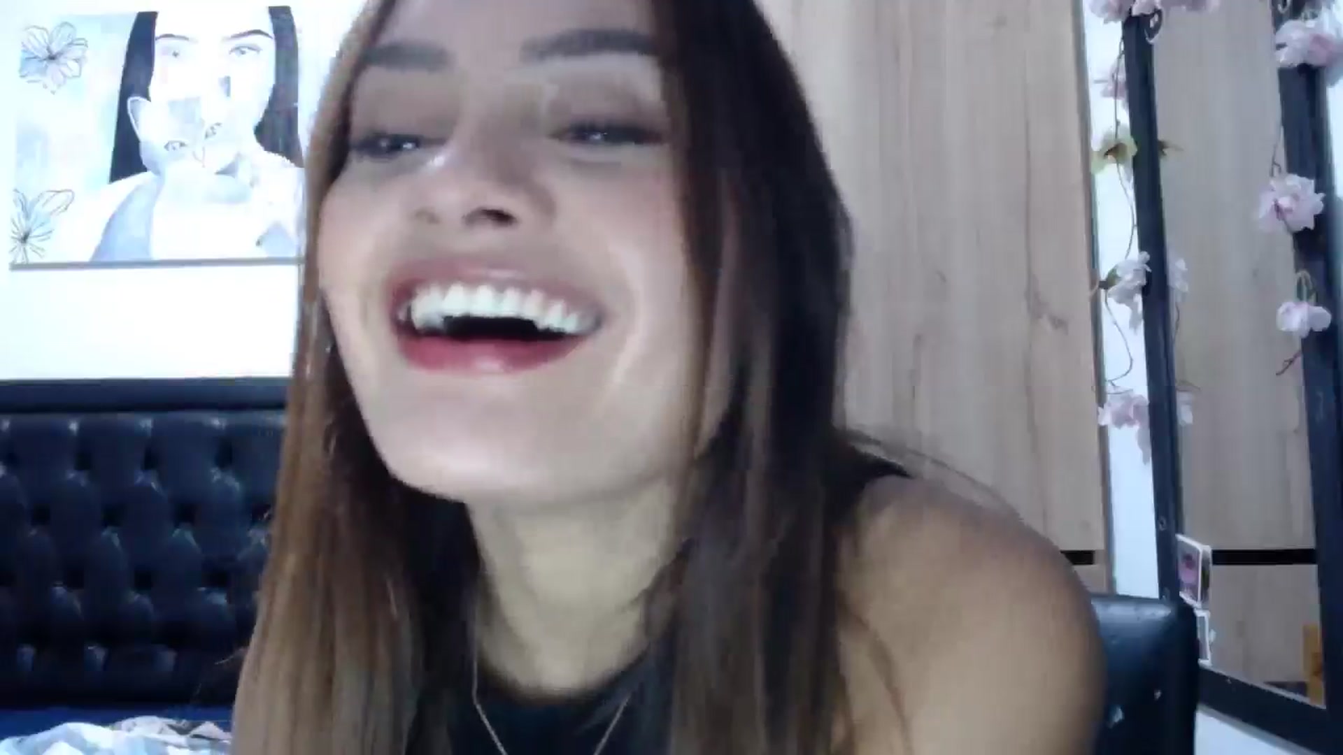 Gallery image thumbnail from nicollemiler's myfreecams stream on, 05/22/2024, 06:57 image 6 of 20
