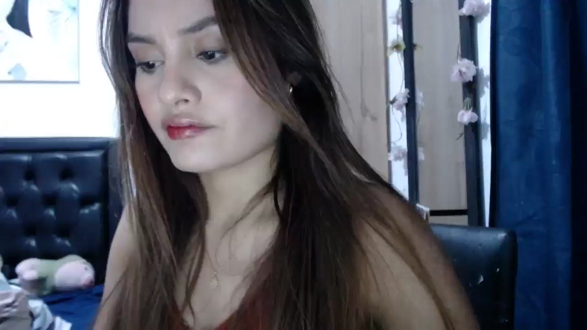 Gallery image thumbnail from nicollemiler's myfreecams stream on, 05/22/2024, 08:32 image 5 of 20