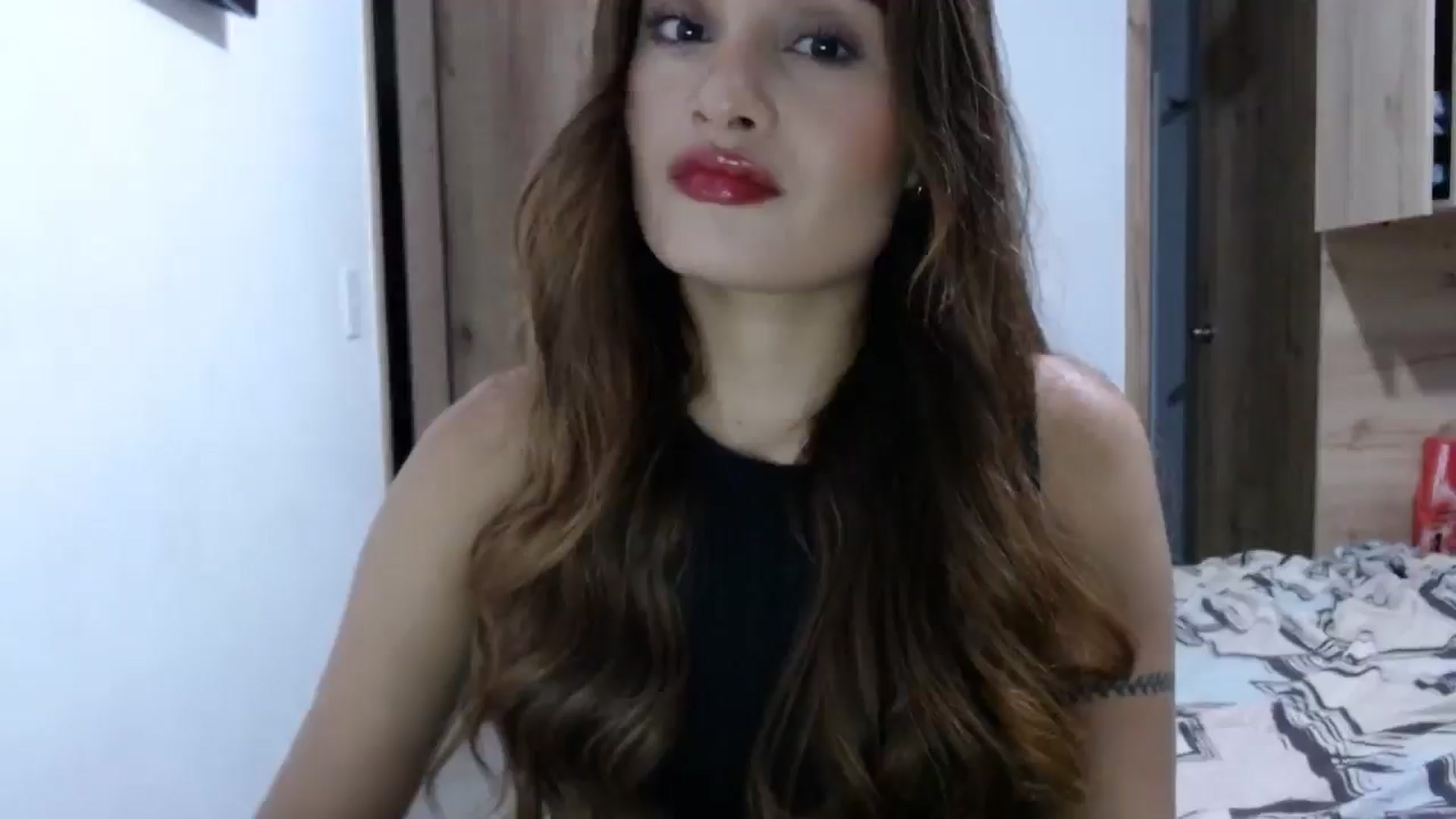 Gallery image thumbnail from nicollemiler's myfreecams stream on, 05/29/2024, 08:28 image 16 of 20