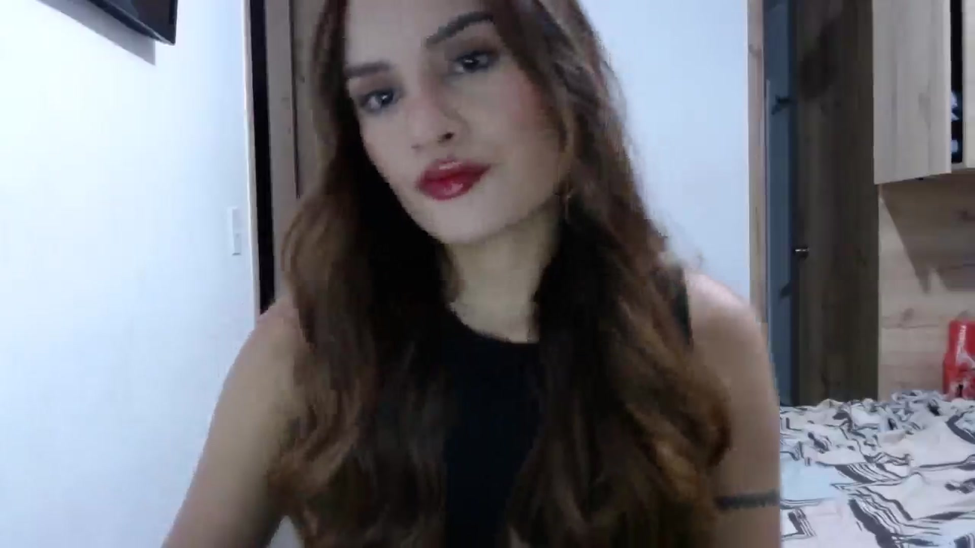 Gallery image thumbnail from nicollemiler's myfreecams stream on, 05/29/2024, 08:28 image 17 of 20