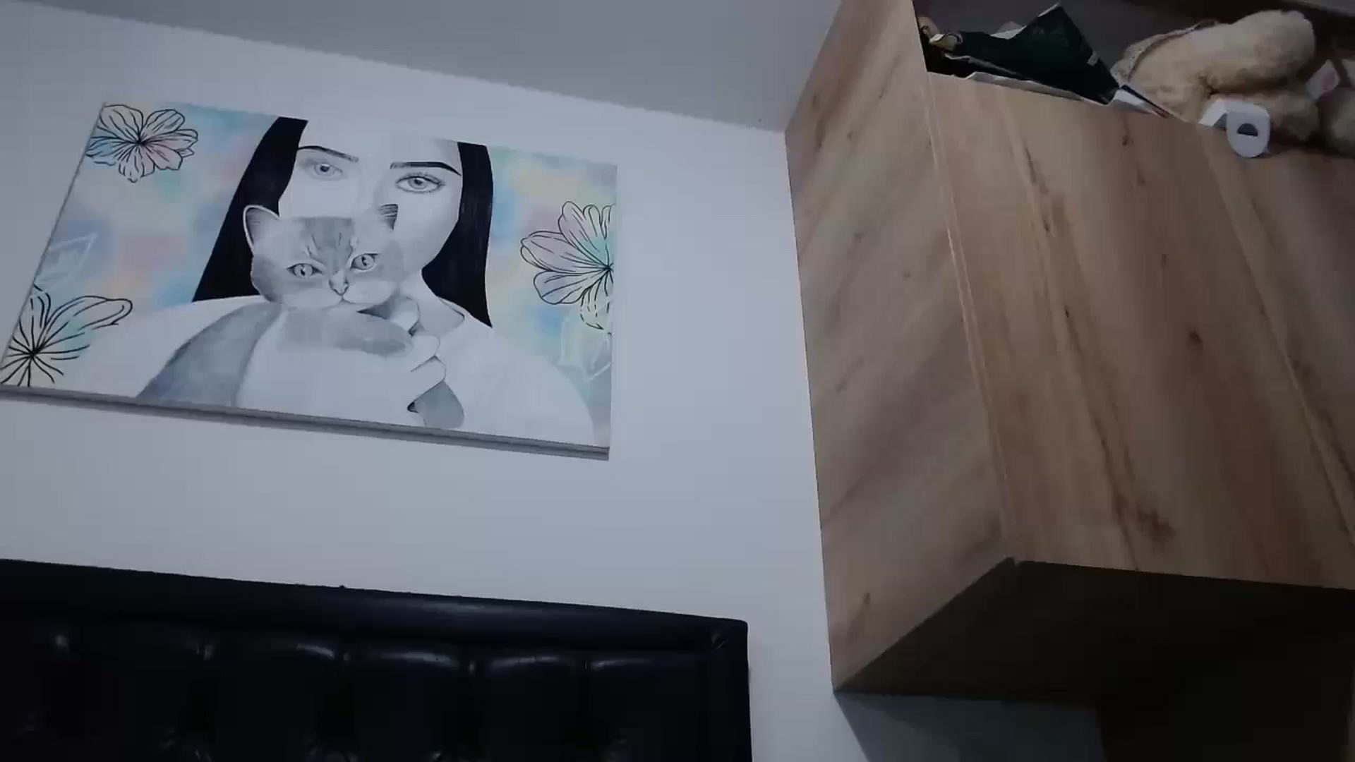Gallery image thumbnail from nicollemiler's myfreecams stream on, 06/05/2024, 05:32 image 2 of 20
