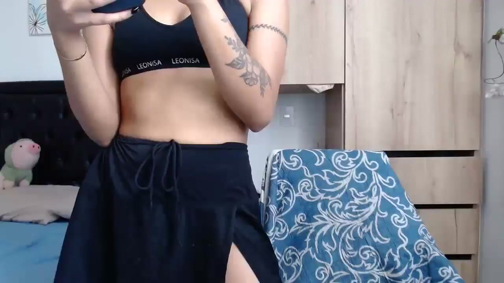 Gallery image thumbnail from nicollemiler's myfreecams stream on, 06/12/2024, 15:39 image 16 of 20