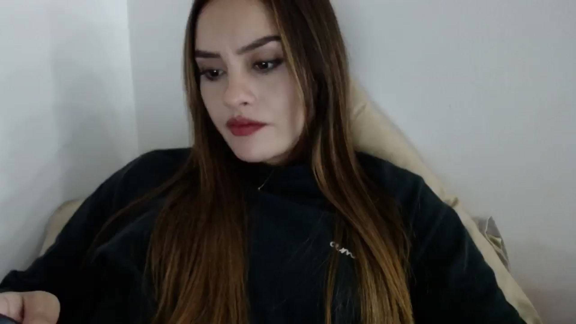 Gallery image thumbnail from nicollemiler's myfreecams stream on, 06/26/2024, 06:18 image 6 of 20