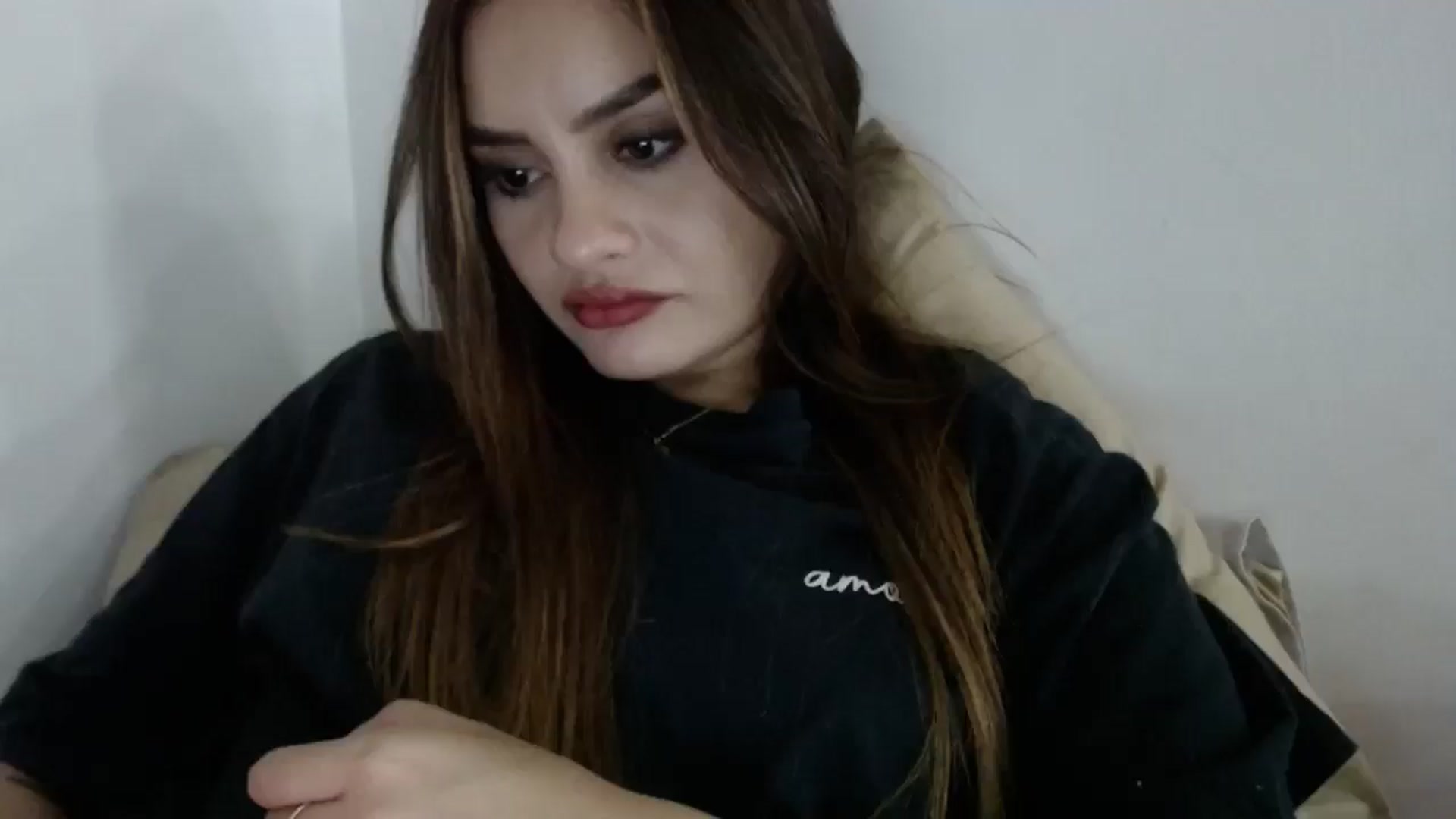 Gallery image thumbnail from nicollemiler's myfreecams stream on, 06/26/2024, 06:18 image 16 of 20
