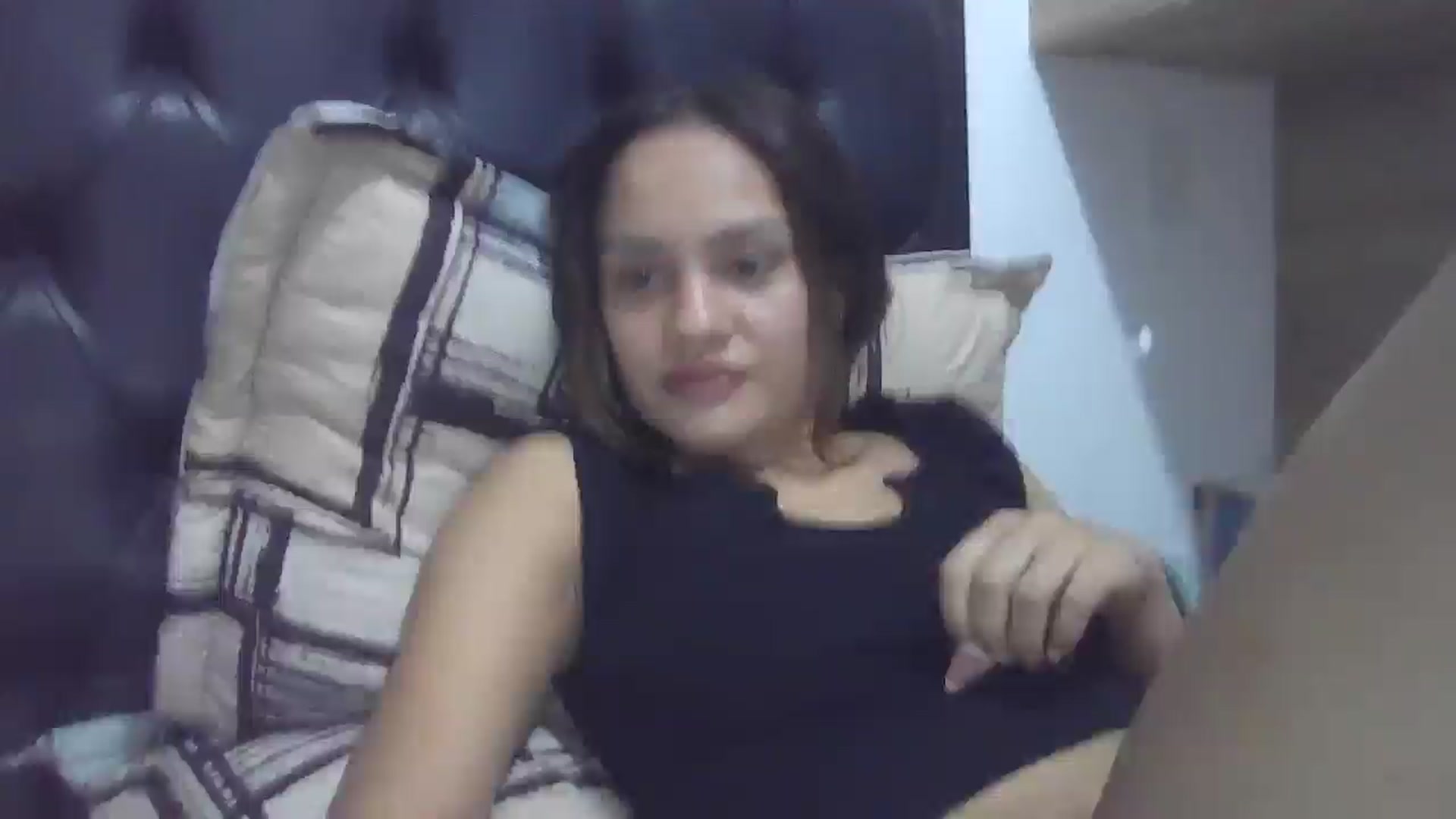 Gallery image thumbnail from nicollemiler's myfreecams stream on, 07/04/2024, 05:37 image 8 of 20