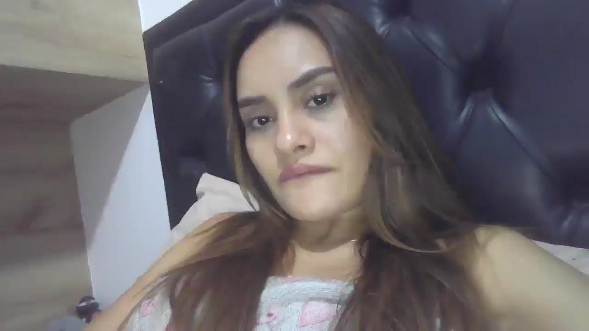 Gallery image thumbnail from nicollemiler's myfreecams stream on, 08/11/2024, 06:50 image 4 of 20