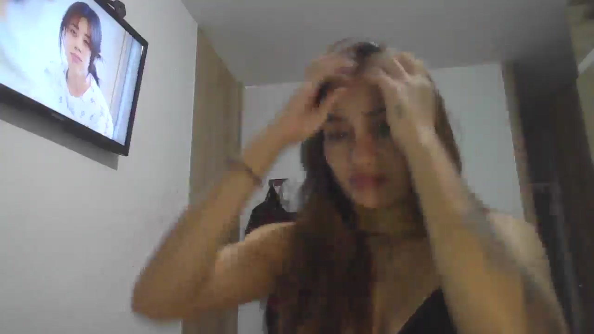Gallery image thumbnail from nicollemiler's myfreecams stream on, 08/14/2024, 04:21 image 8 of 20