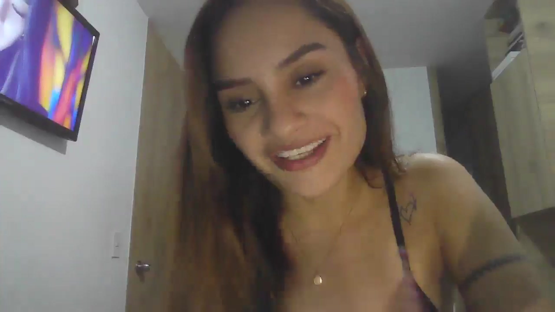Gallery image thumbnail from nicollemiler's myfreecams stream on, 08/14/2024, 04:21 image 5 of 20