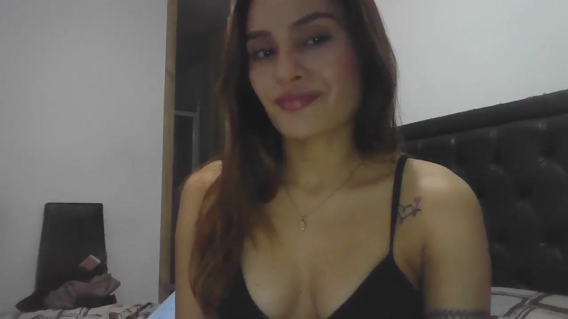 Gallery image thumbnail from nicollemiler's myfreecams stream on, 08/14/2024, 09:13 image 8 of 20