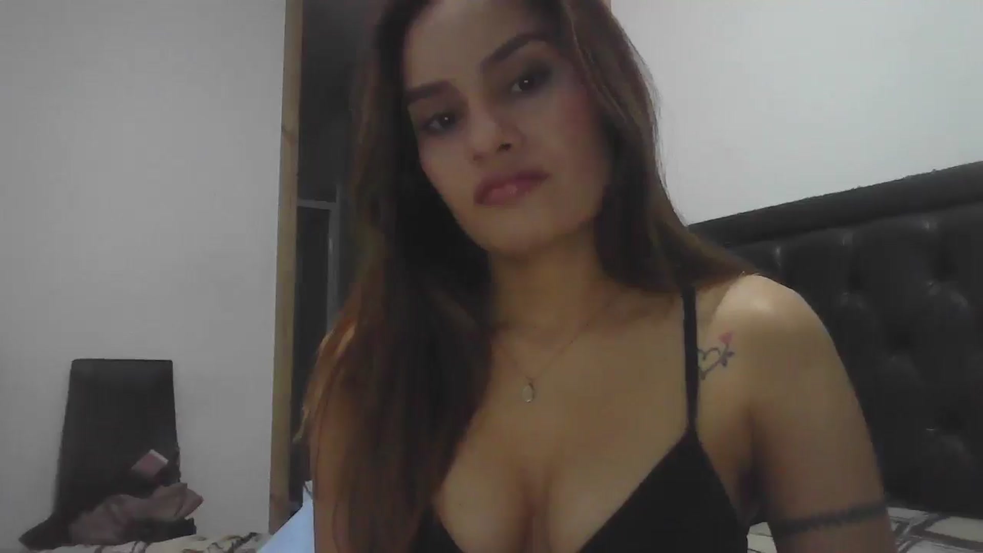 Gallery image thumbnail from nicollemiler's myfreecams stream on, 08/14/2024, 09:13 image 10 of 20