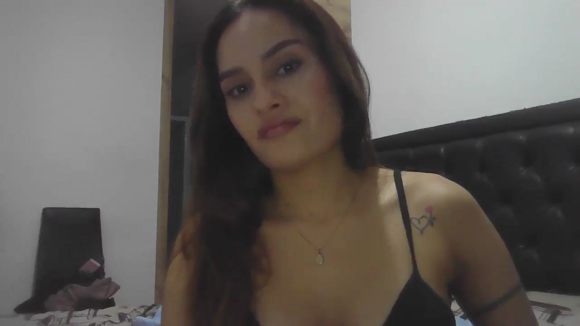Gallery image thumbnail from nicollemiler's myfreecams stream on, 08/14/2024, 09:13 image 7 of 20