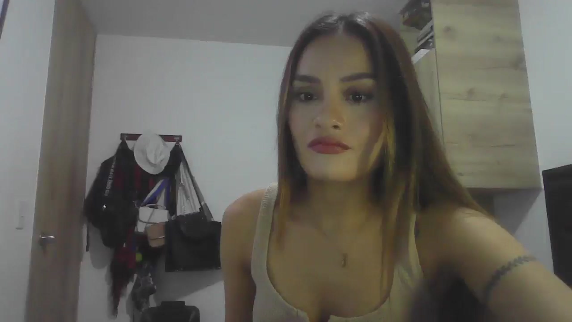 Gallery image thumbnail from nicollemiler's myfreecams stream on, 08/20/2024, 06:41 image 3 of 20