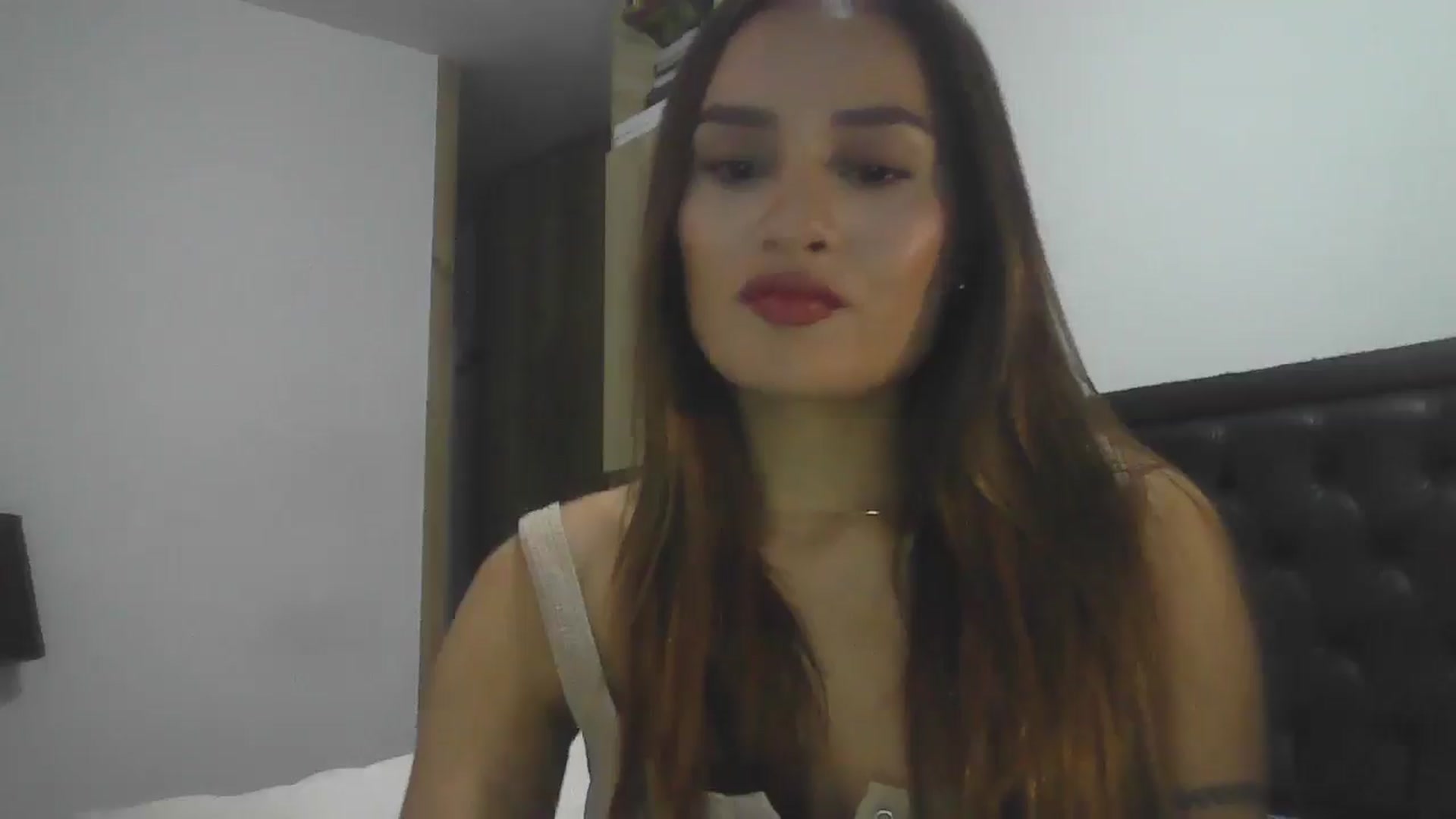 Gallery image thumbnail from nicollemiler's myfreecams stream on, 08/20/2024, 10:30 image 15 of 20