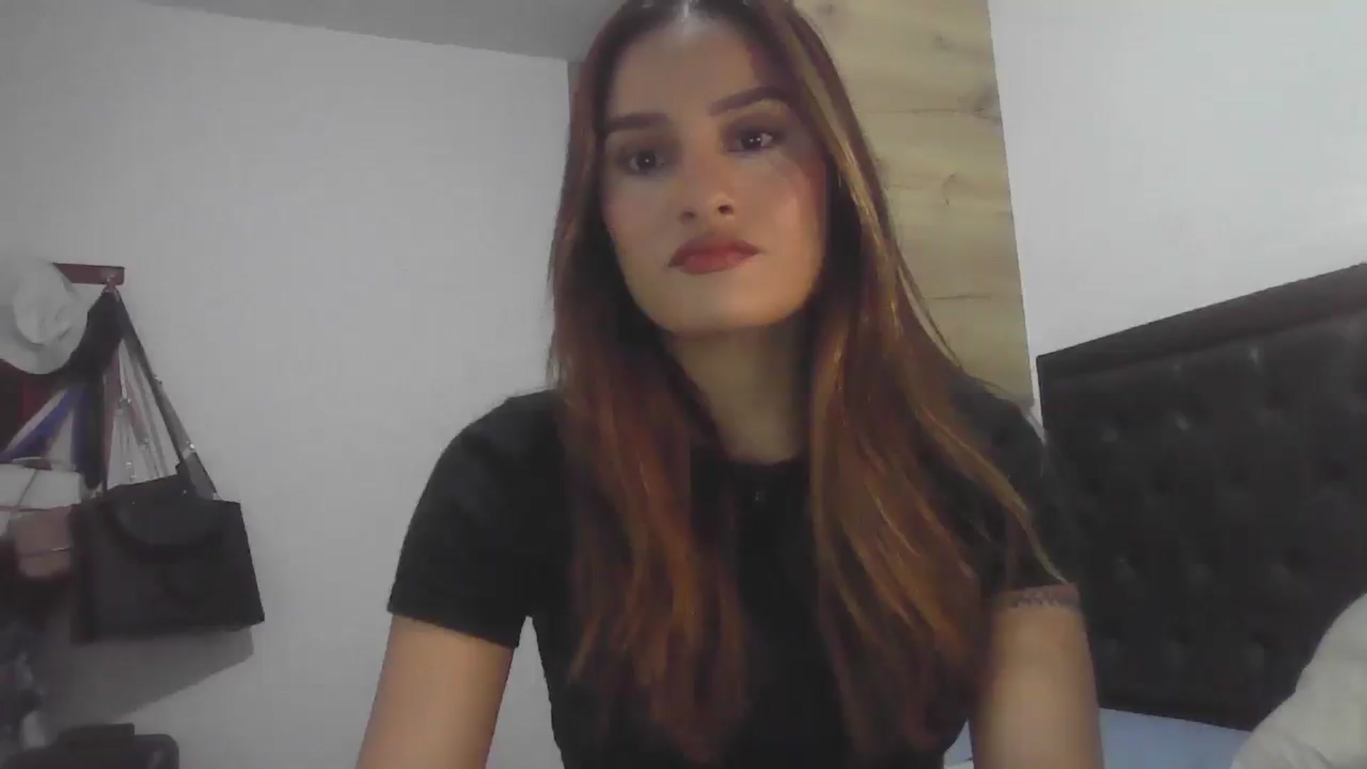 Gallery image thumbnail from nicollemiler's myfreecams stream on, 08/21/2024, 08:49 image 1 of 20