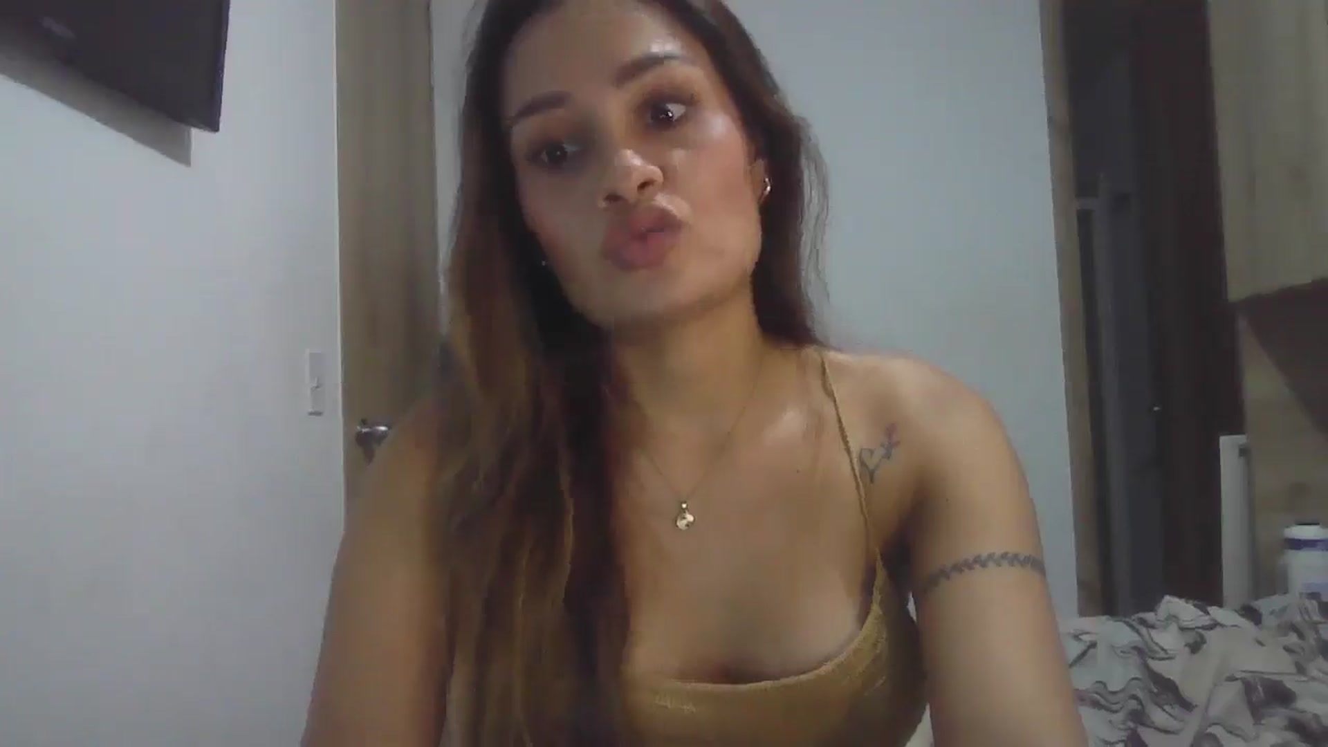 Gallery image thumbnail from nicollemiler's myfreecams stream on, 08/22/2024, 04:09 image 13 of 20