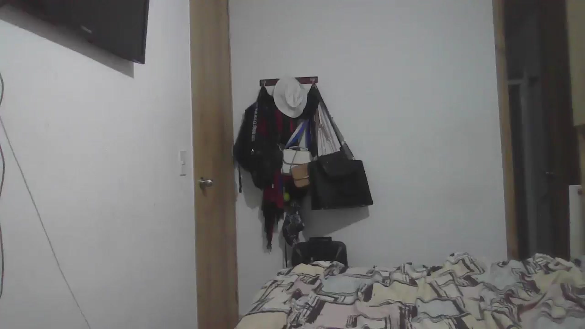 Gallery image thumbnail from nicollemiler's myfreecams stream on, 08/22/2024, 04:09 image 8 of 20