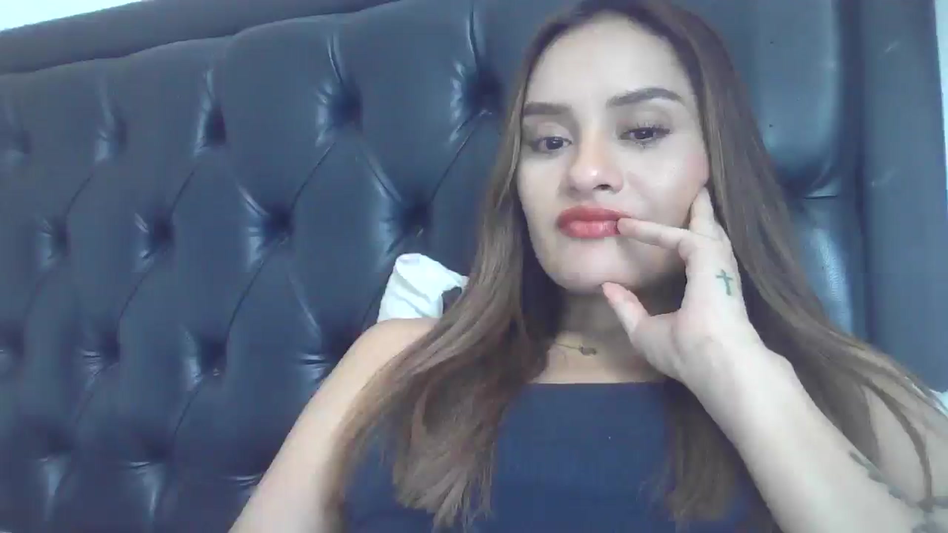 Gallery image thumbnail from nicollemiler's myfreecams stream on, 08/22/2024, 17:31 image 15 of 20
