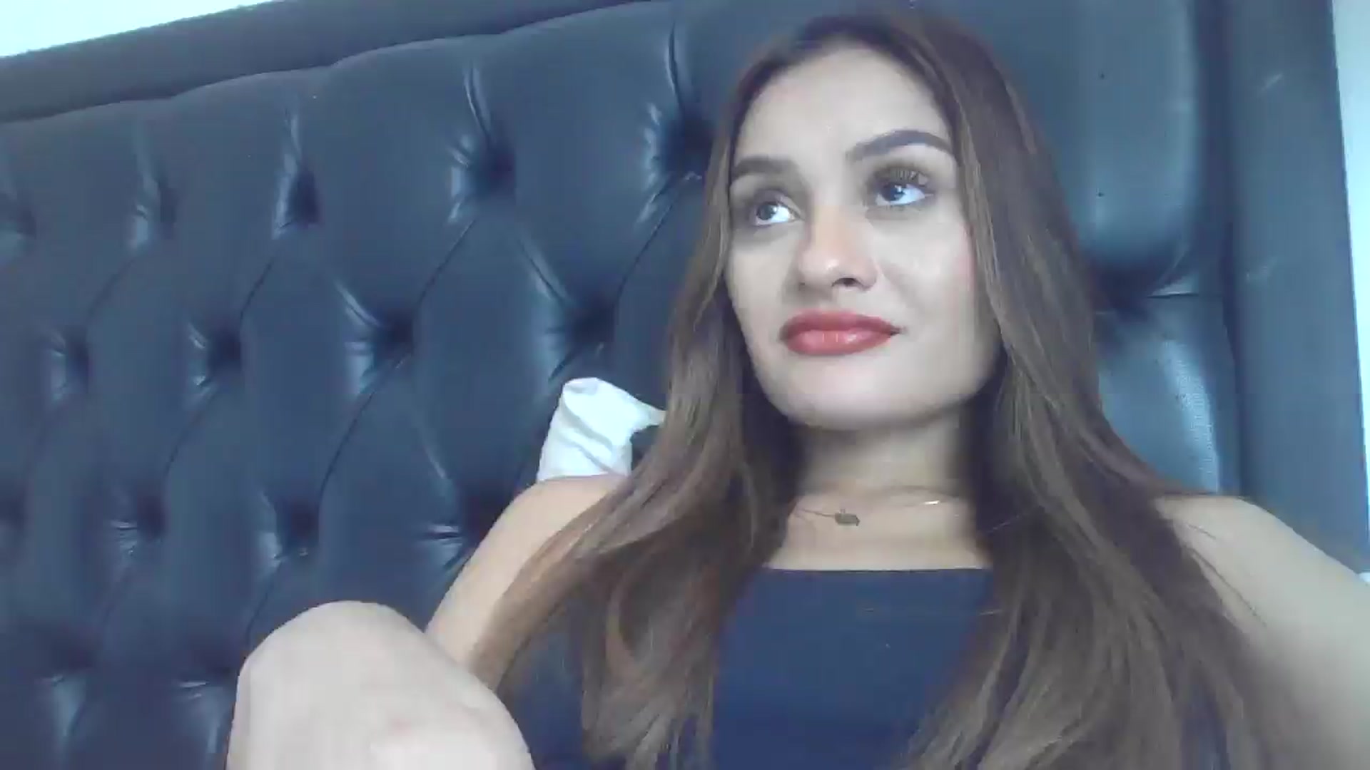 Gallery image thumbnail from nicollemiler's myfreecams stream on, 08/22/2024, 17:31 image 3 of 20