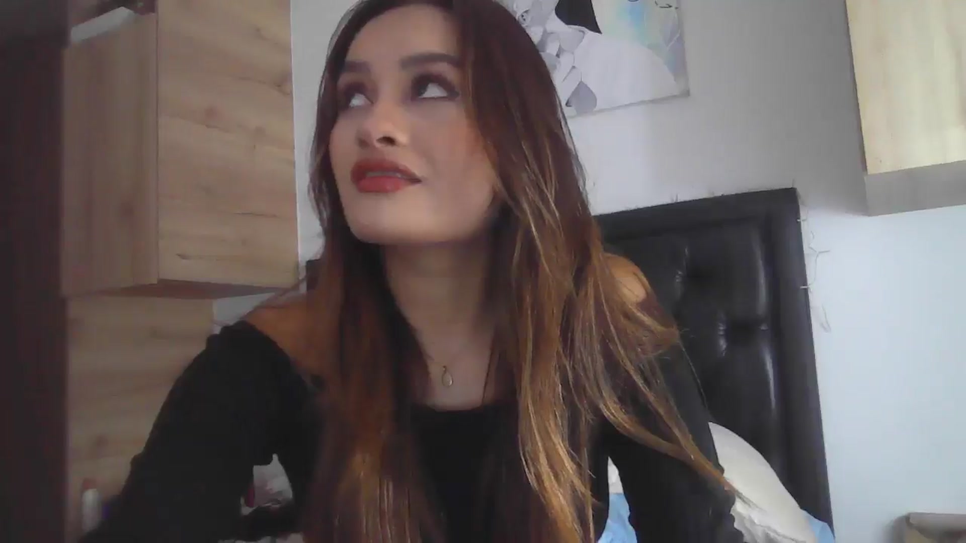 Gallery image thumbnail from nicollemiler's myfreecams stream on, 08/27/2024, 07:27 image 13 of 20