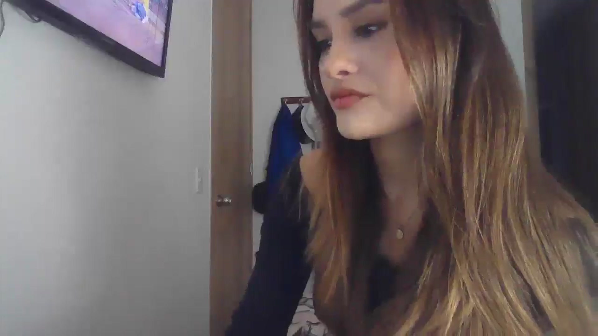 Gallery image thumbnail from nicollemiler's myfreecams stream on, 08/27/2024, 08:04 image 15 of 20