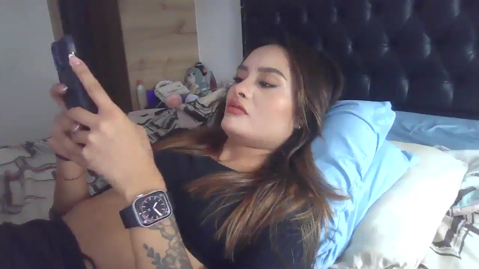 Gallery image thumbnail from nicollemiler's myfreecams stream on, 08/27/2024, 09:46 image 18 of 20