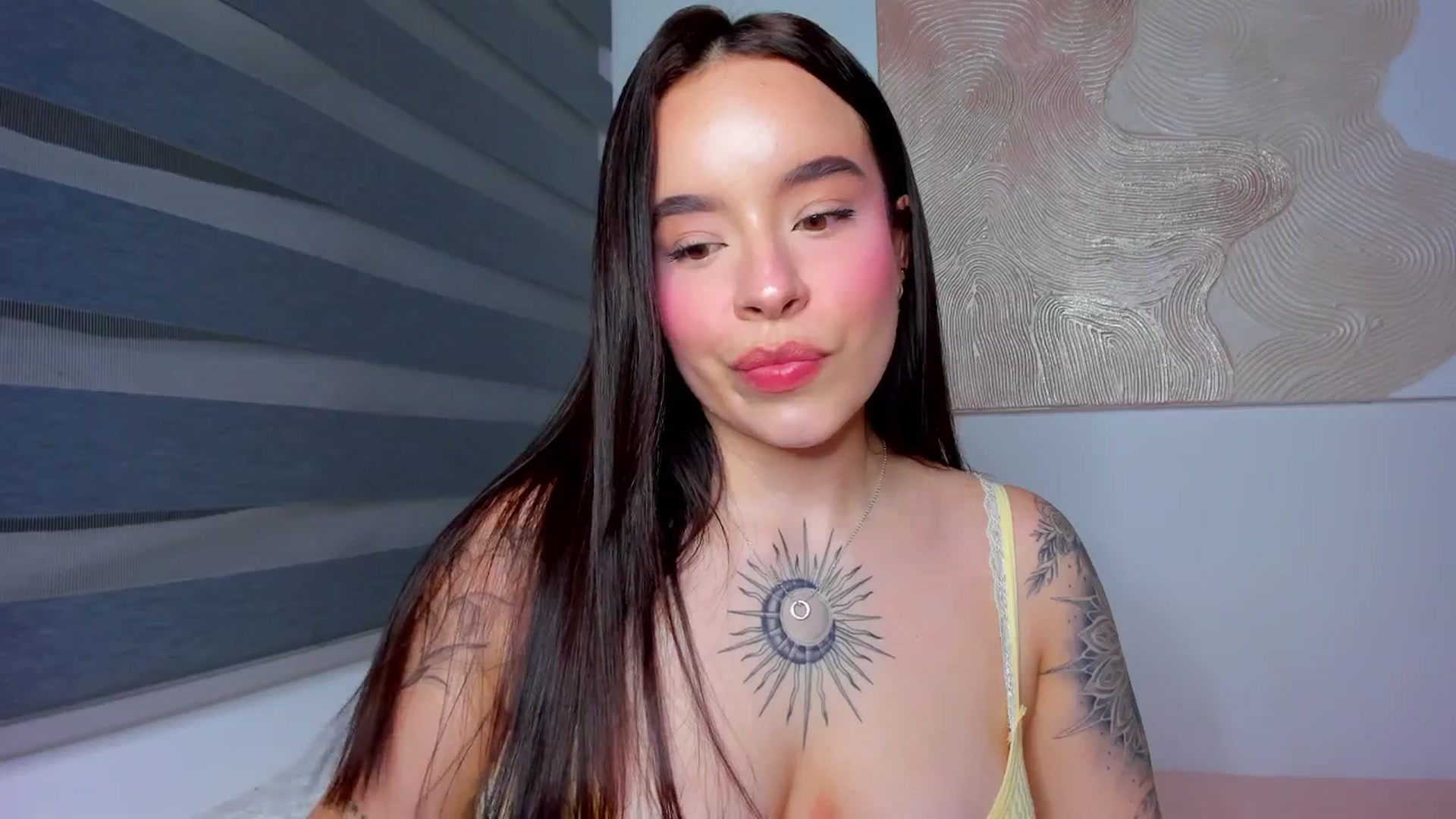 Gallery image thumbnail from nightlight___'s myfreecams stream on, 12/16/2025, 01:14 image 20 of 20