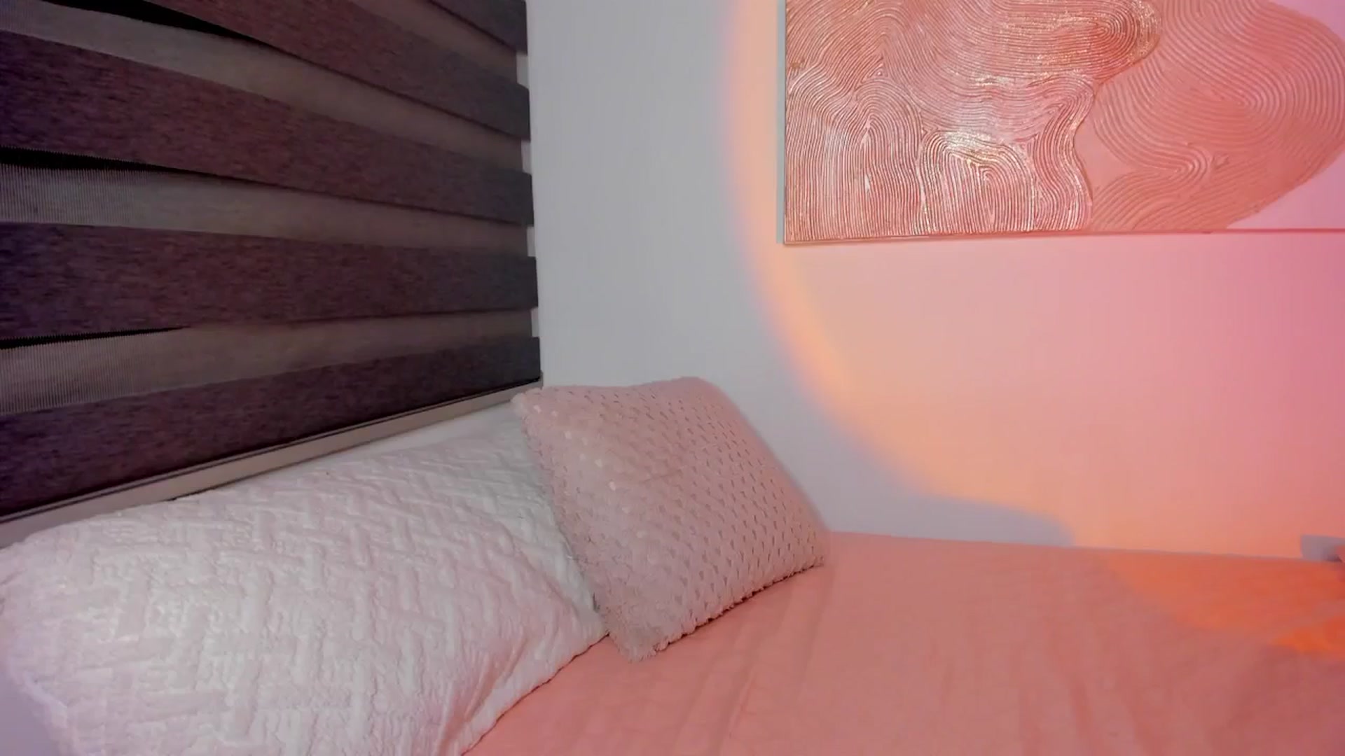 Gallery image thumbnail from nightlight___'s myfreecams stream on, 01/02/2026, 23:54 image 3 of 20