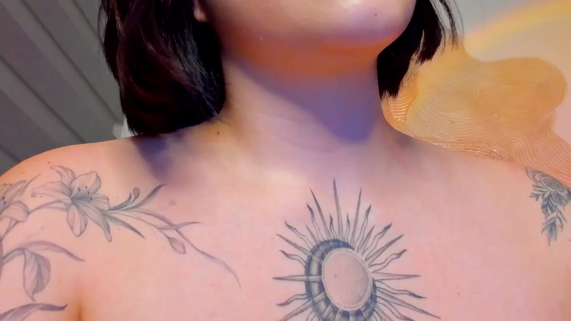 Gallery image thumbnail from nightlight___'s myfreecams stream on, 02/14/2026, 24:21 image 16 of 20