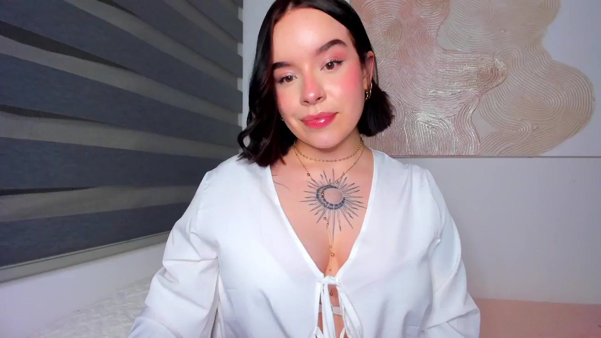 Gallery image thumbnail from nightlight___'s myfreecams stream on, 03/02/2026, 24:25 image 1 of 20
