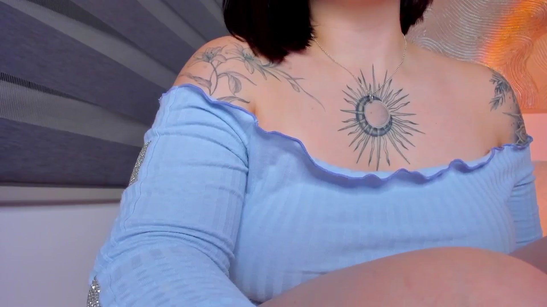 Gallery image thumbnail from nightlight___'s myfreecams stream on, 03/28/2026, 01:30 image 16 of 20