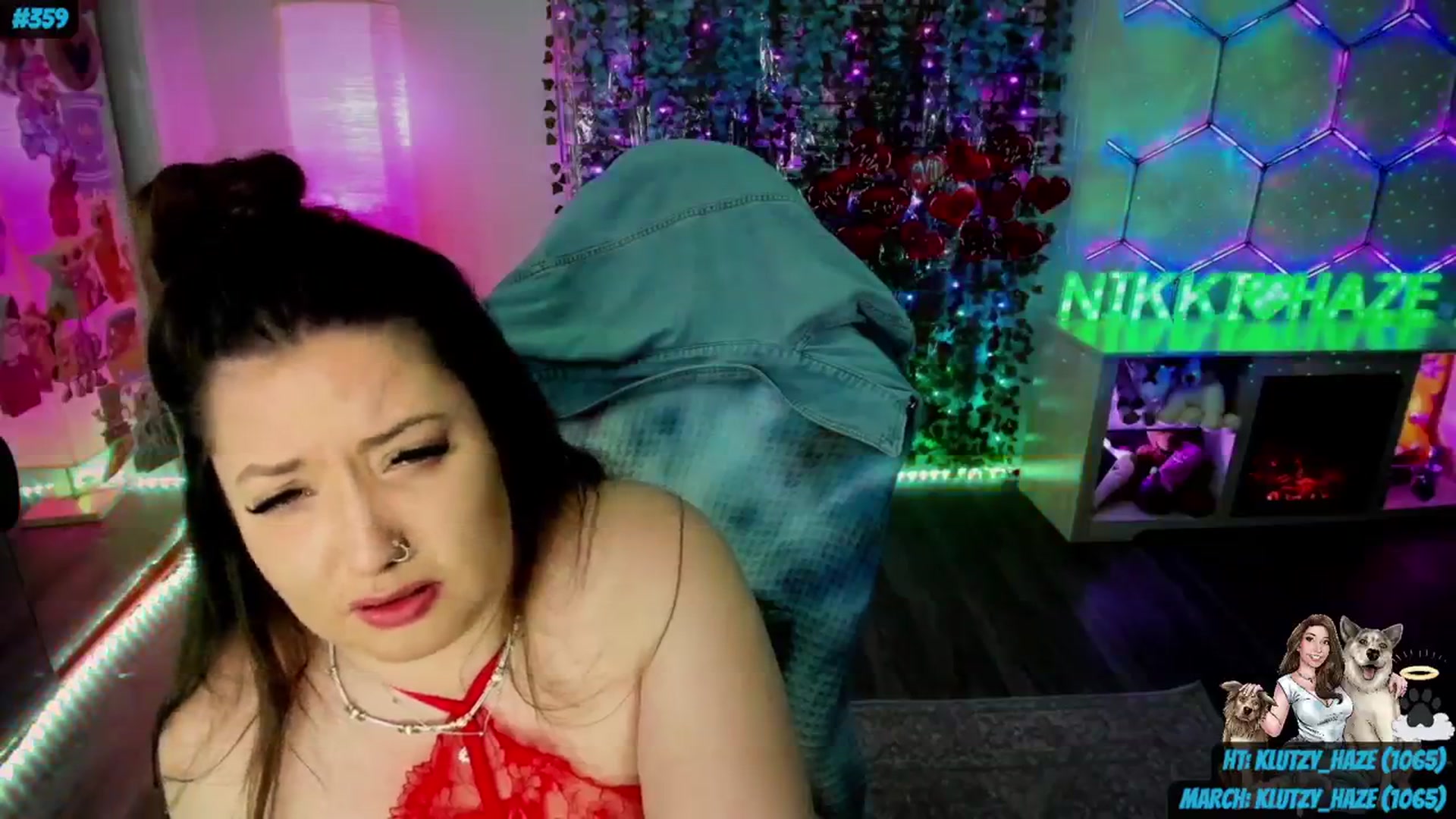 Gallery image thumbnail from nikki_haze's myfreecams stream on, 03/06/2024, 10:56 image 20 of 20