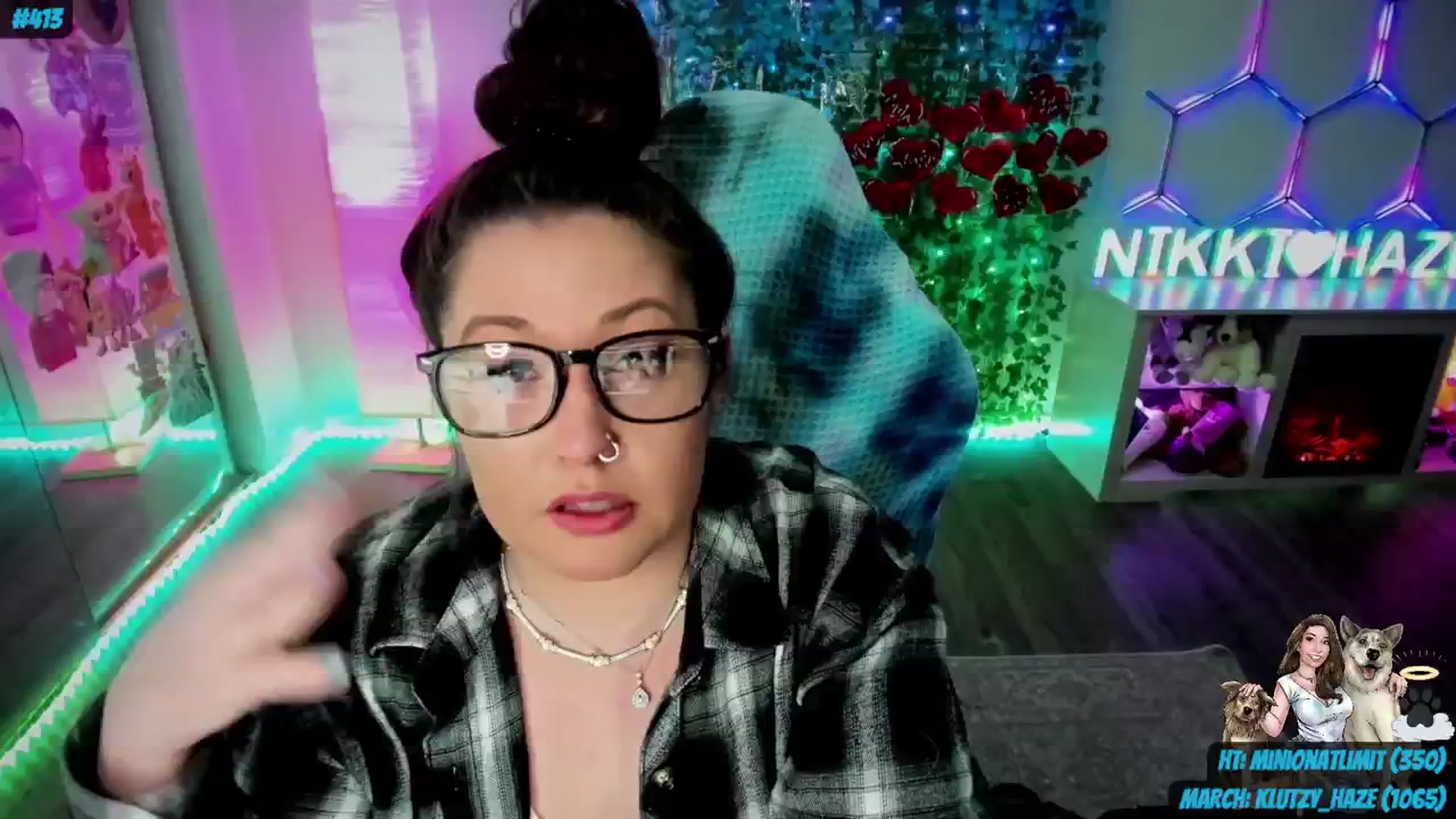 Gallery image thumbnail from nikki_haze's myfreecams stream on, 03/07/2024, 12:25 image 12 of 20