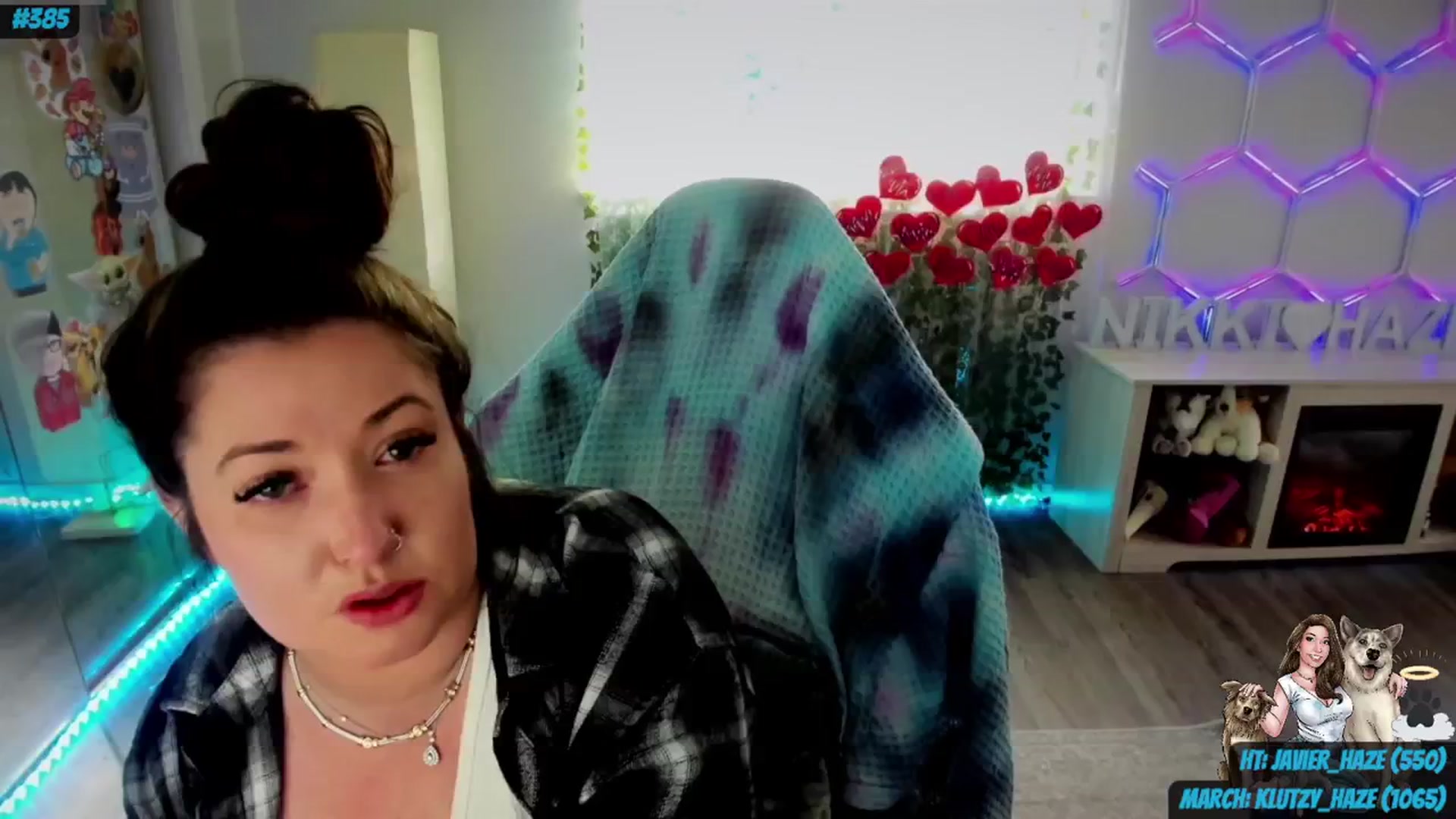 Gallery image thumbnail from nikki_haze's myfreecams stream on, 03/07/2024, 16:48 image 19 of 20