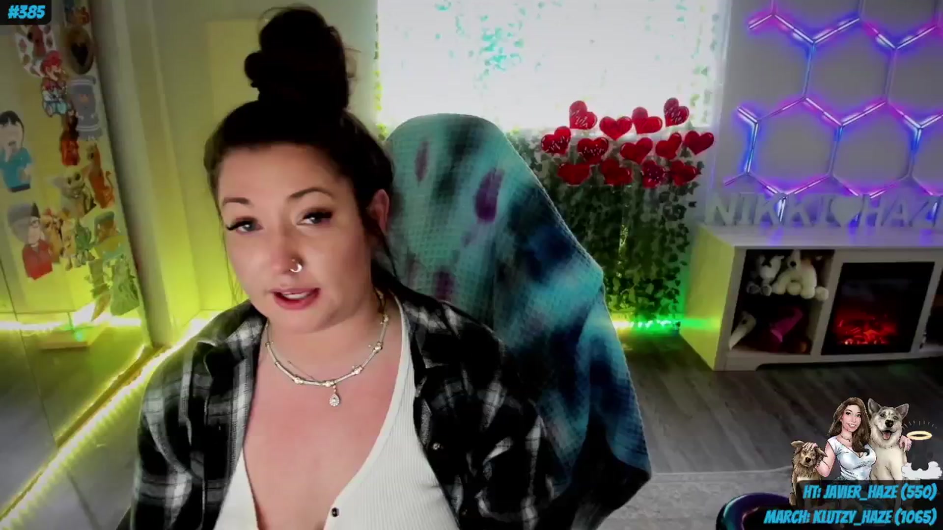 Gallery image thumbnail from nikki_haze's myfreecams stream on, 03/07/2024, 16:48 image 11 of 20