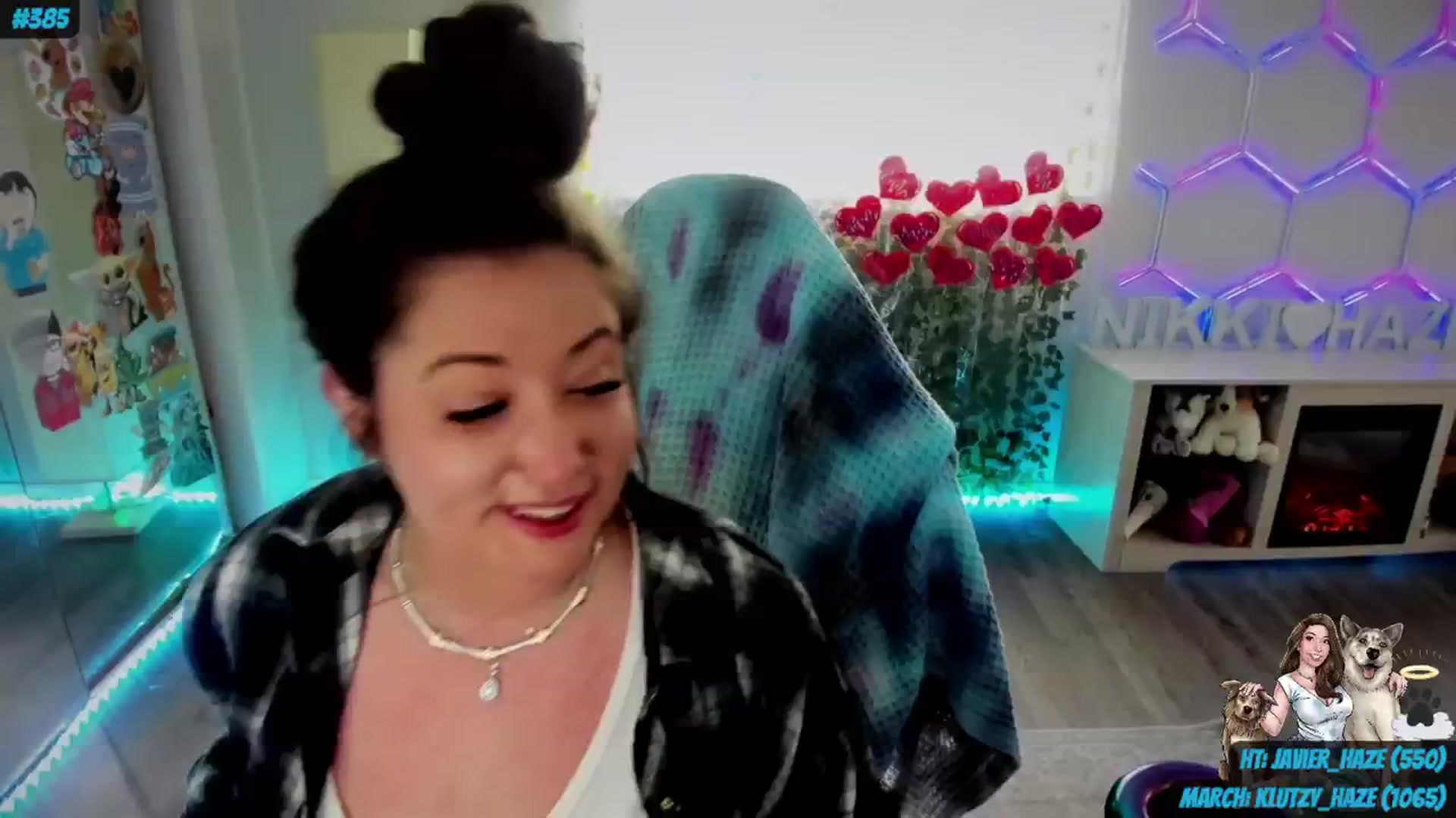 Gallery image thumbnail from nikki_haze's myfreecams stream on, 03/07/2024, 16:48 image 4 of 20