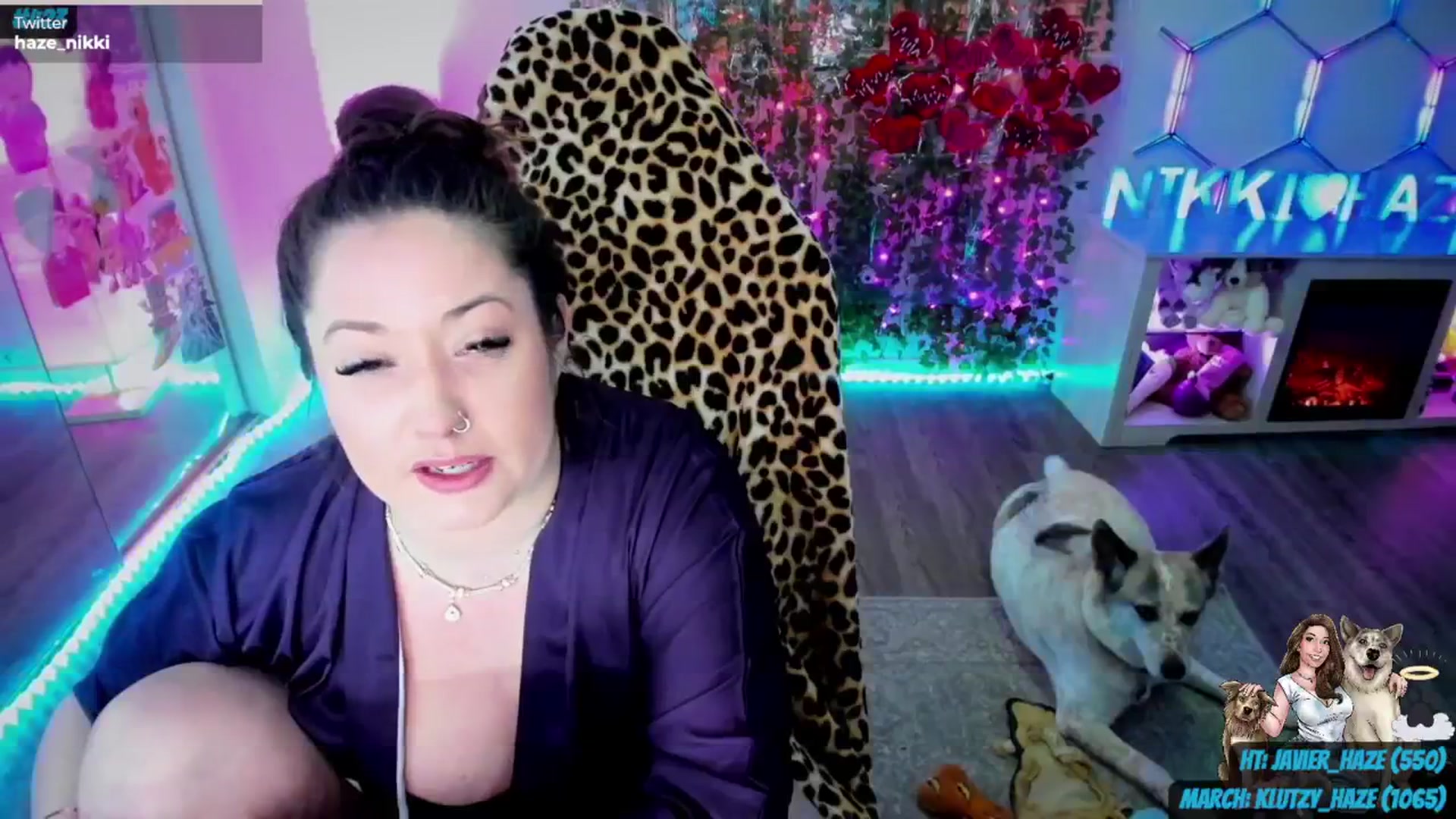 Gallery image thumbnail from nikki_haze's myfreecams stream on, 03/08/2024, 14:20 image 16 of 20