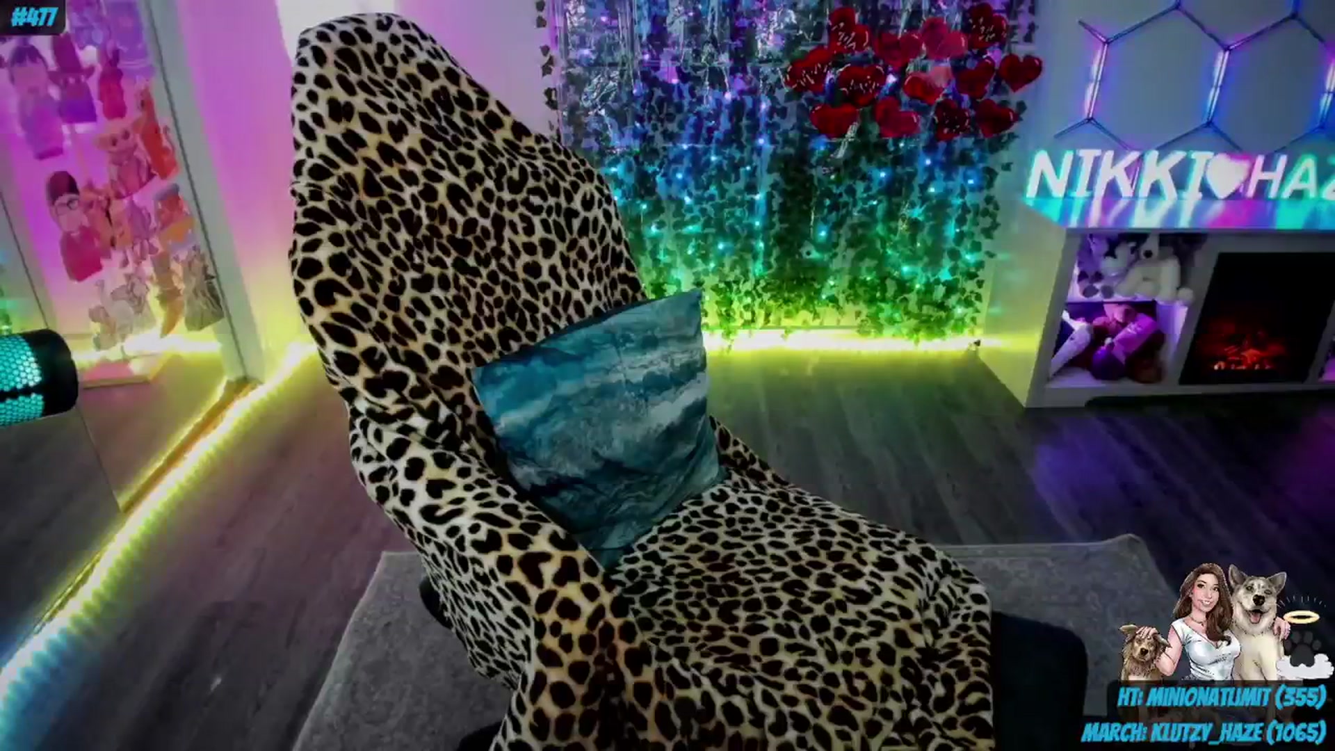 Gallery image thumbnail from nikki_haze's myfreecams stream on, 03/11/2024, 11:17 image 18 of 20