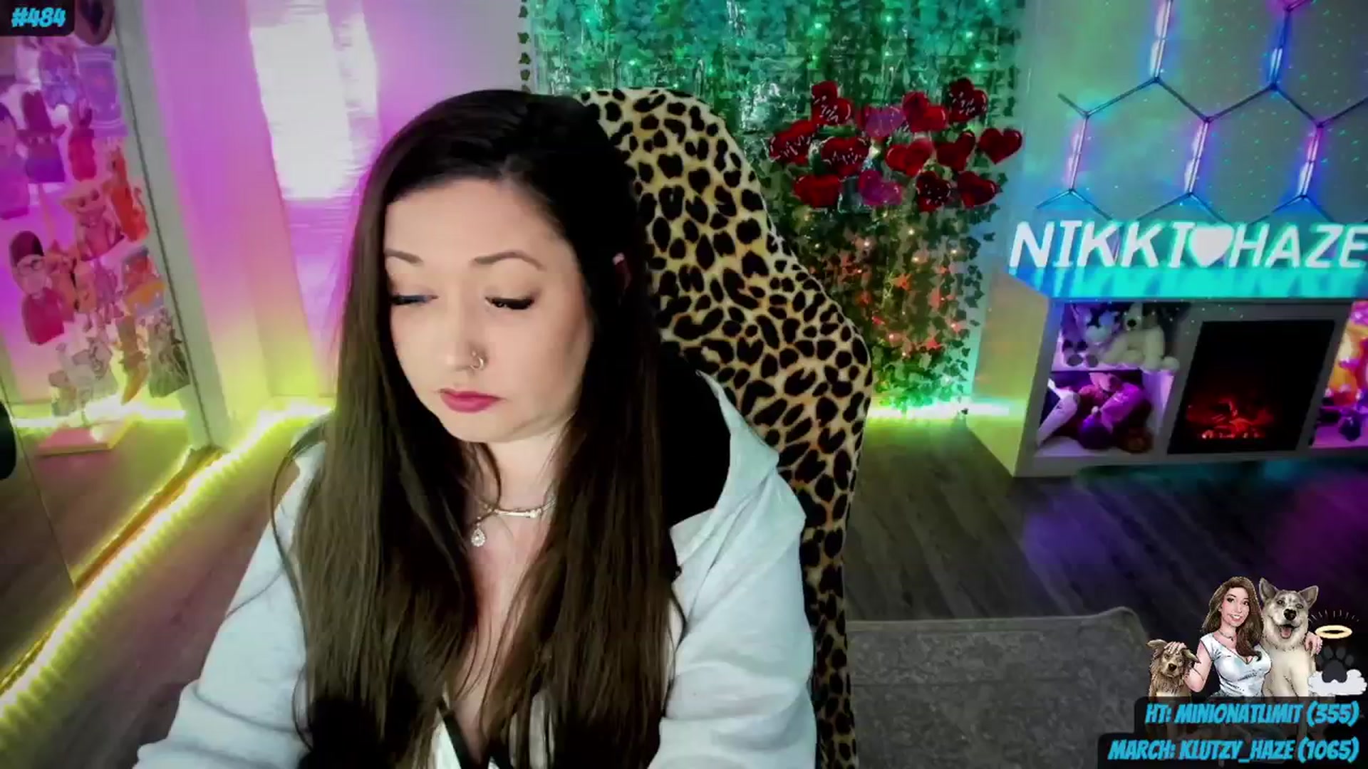 Gallery image thumbnail from nikki_haze's myfreecams stream on, 03/11/2024, 11:17 image 7 of 20