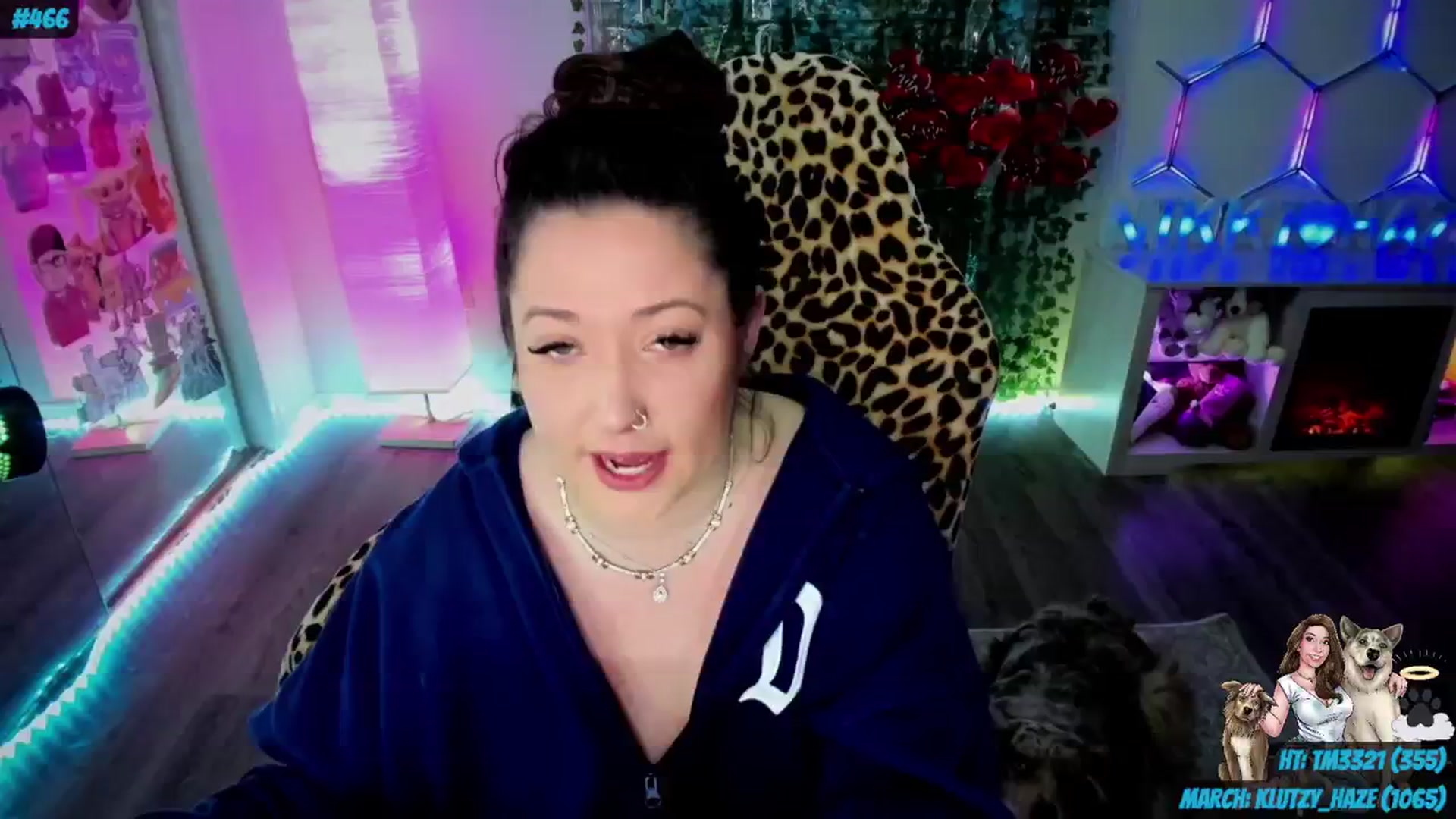 Gallery image thumbnail from nikki_haze's myfreecams stream on, 03/12/2024, 11:47 image 16 of 20