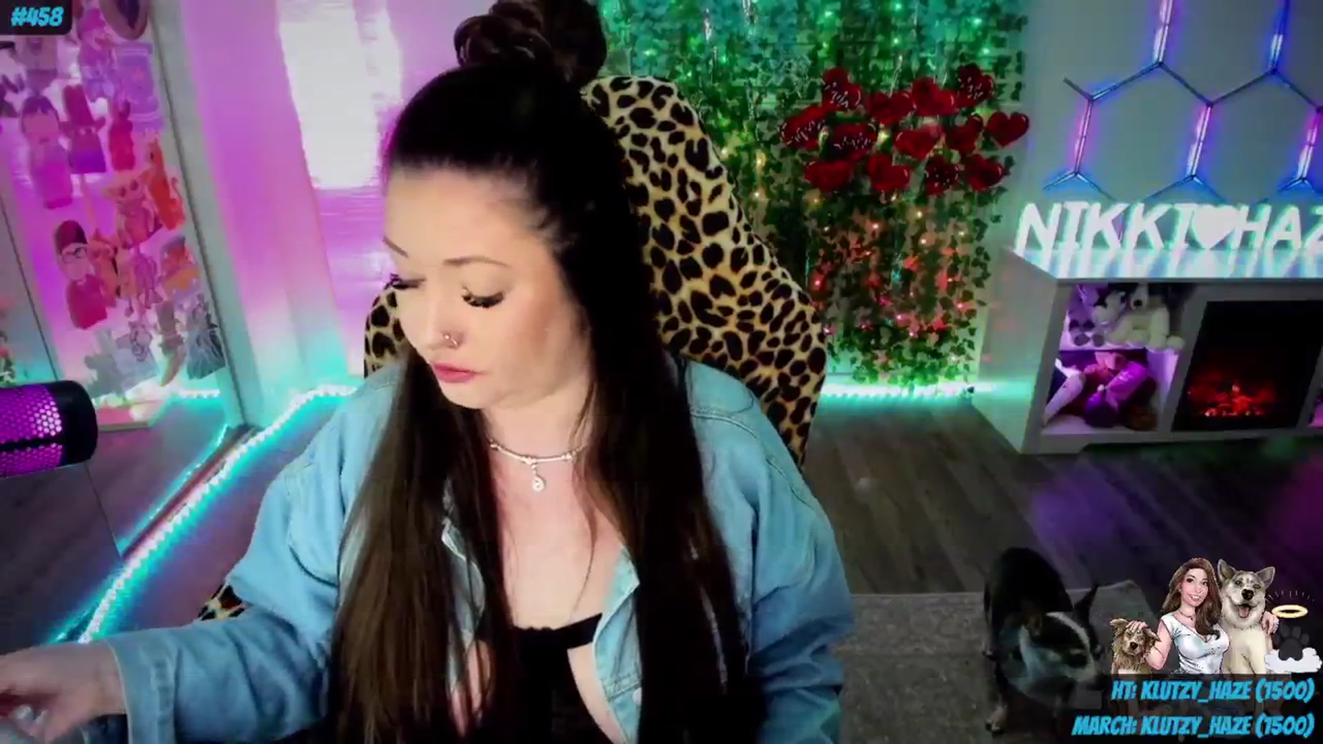 Gallery image thumbnail from nikki_haze's myfreecams stream on, 03/14/2024, 09:42 image 16 of 20