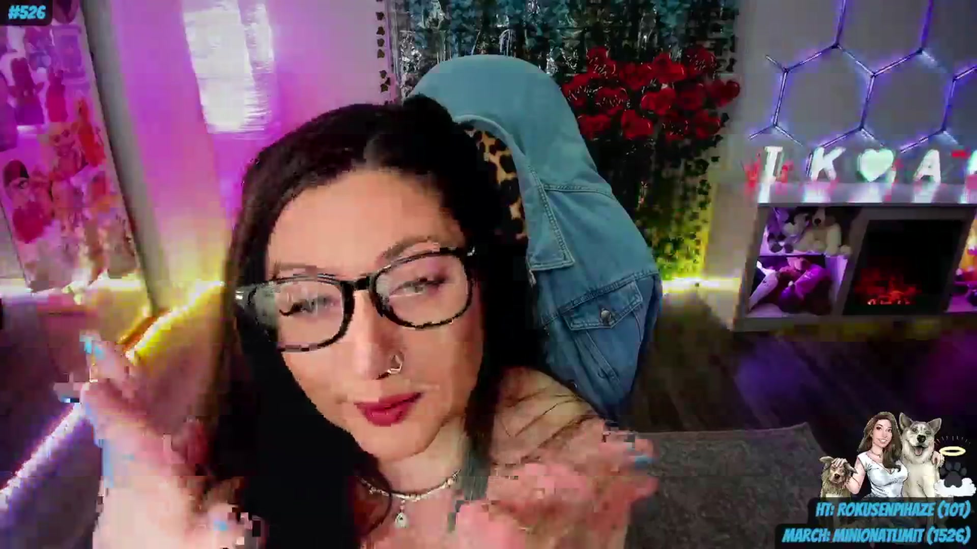 Gallery image thumbnail from nikki_haze's myfreecams stream on, 03/19/2024, 11:46 image 3 of 20