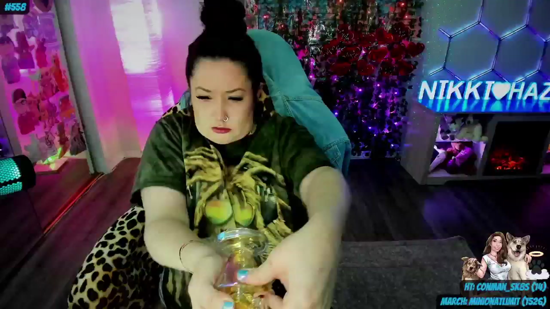 Gallery image thumbnail from nikki_haze's myfreecams stream on, 03/20/2024, 10:20 image 2 of 20
