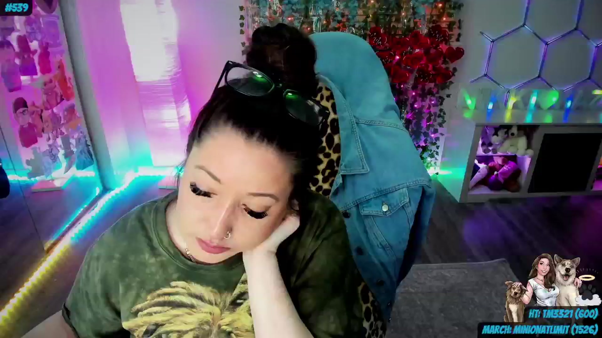 Gallery image thumbnail from nikki_haze's myfreecams stream on, 03/20/2024, 13:41 image 18 of 20
