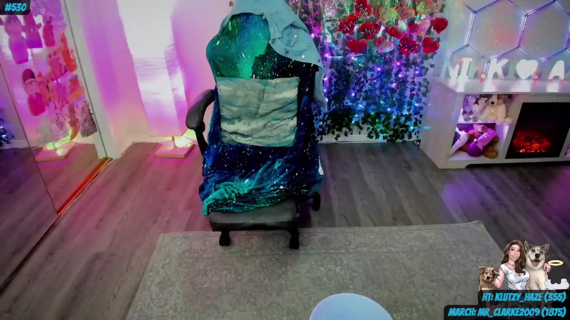Gallery image thumbnail from nikki_haze's myfreecams stream on, 03/24/2024, 10:58 image 12 of 20