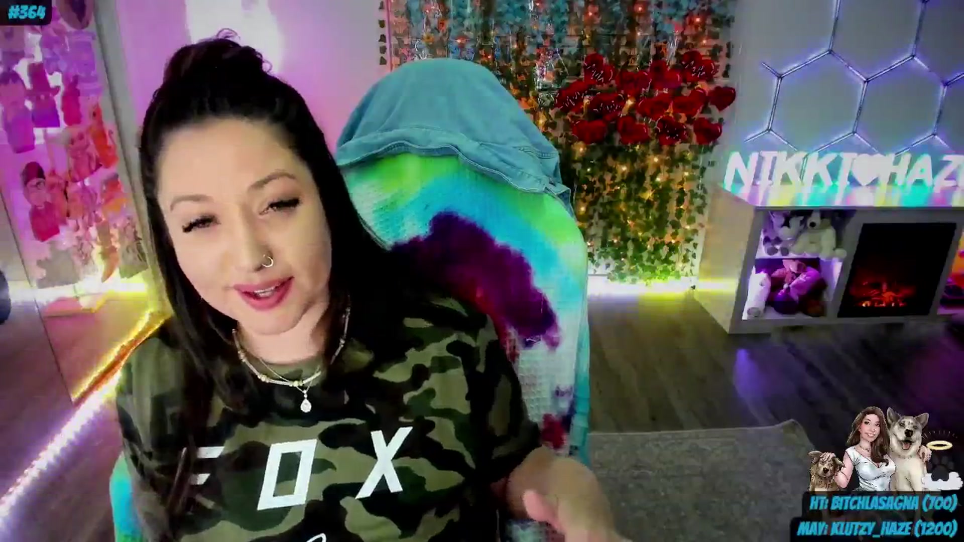 Gallery image thumbnail from nikki_haze's myfreecams stream on, 05/06/2024, 12:19 image 19 of 20