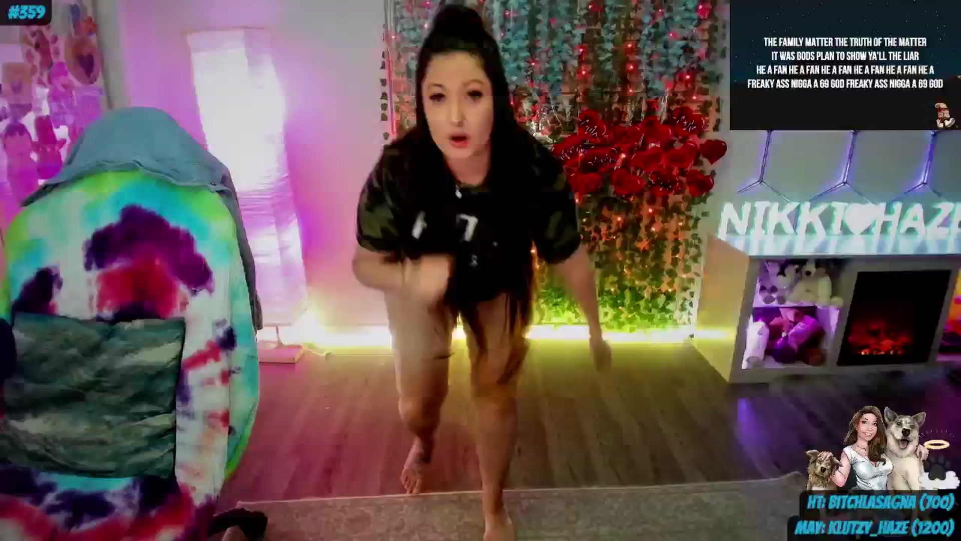 Gallery image thumbnail from nikki_haze's myfreecams stream on, 05/06/2024, 12:19 image 6 of 20