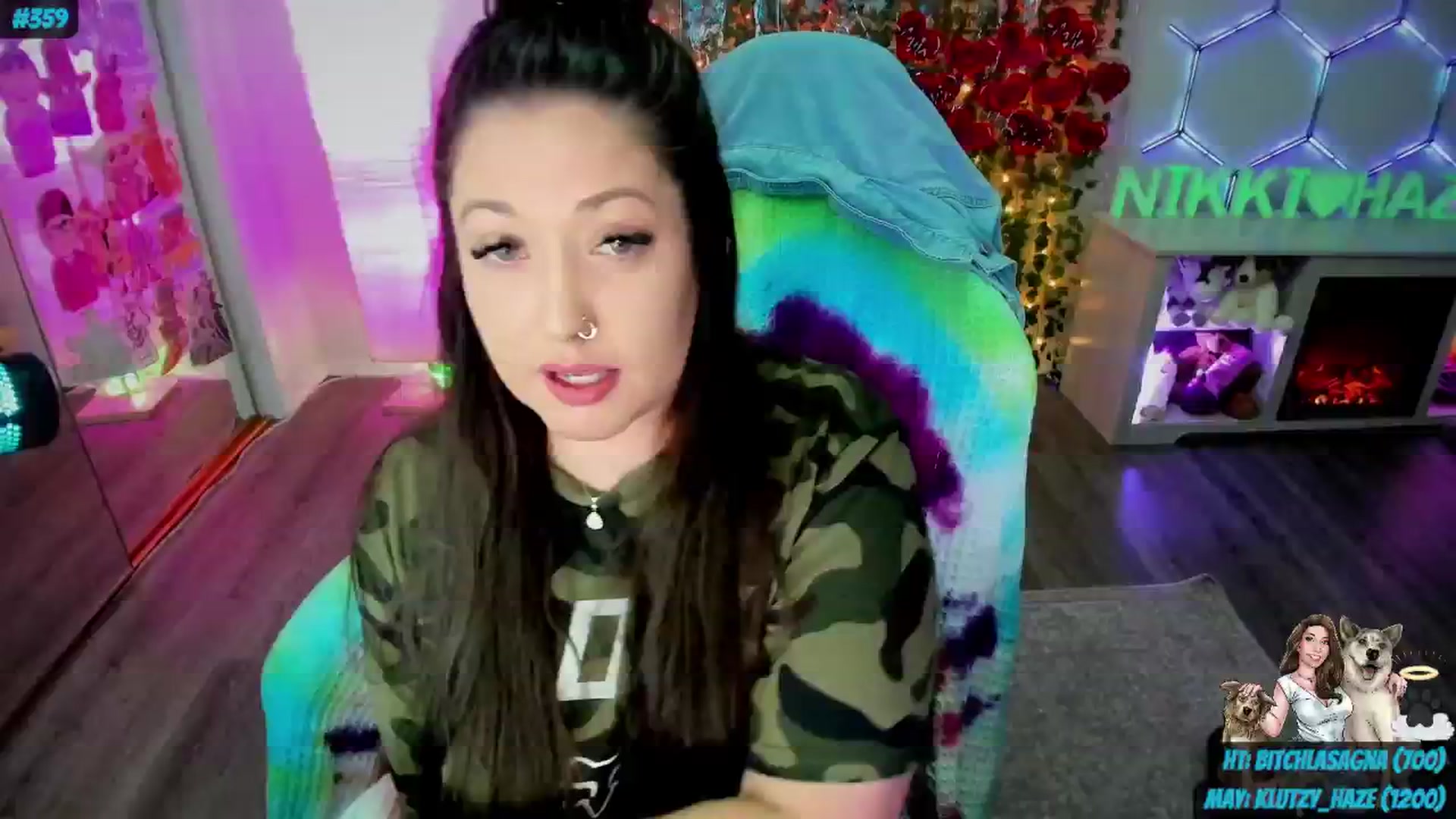 Gallery image thumbnail from nikki_haze's myfreecams stream on, 05/06/2024, 12:19 image 4 of 20