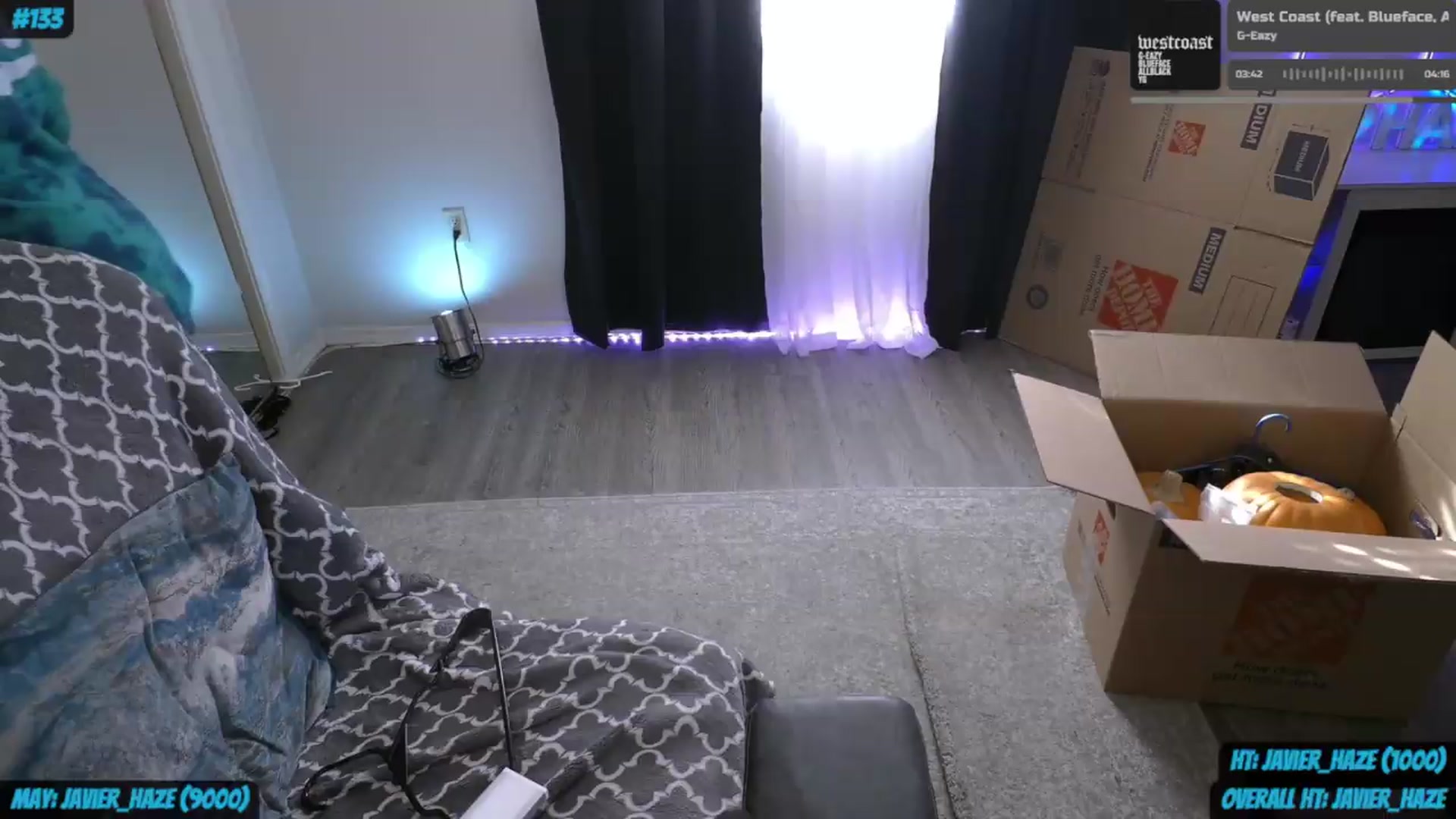Gallery image thumbnail from nikki_haze's myfreecams stream on, 05/19/2026, 16:33 image 13 of 20
